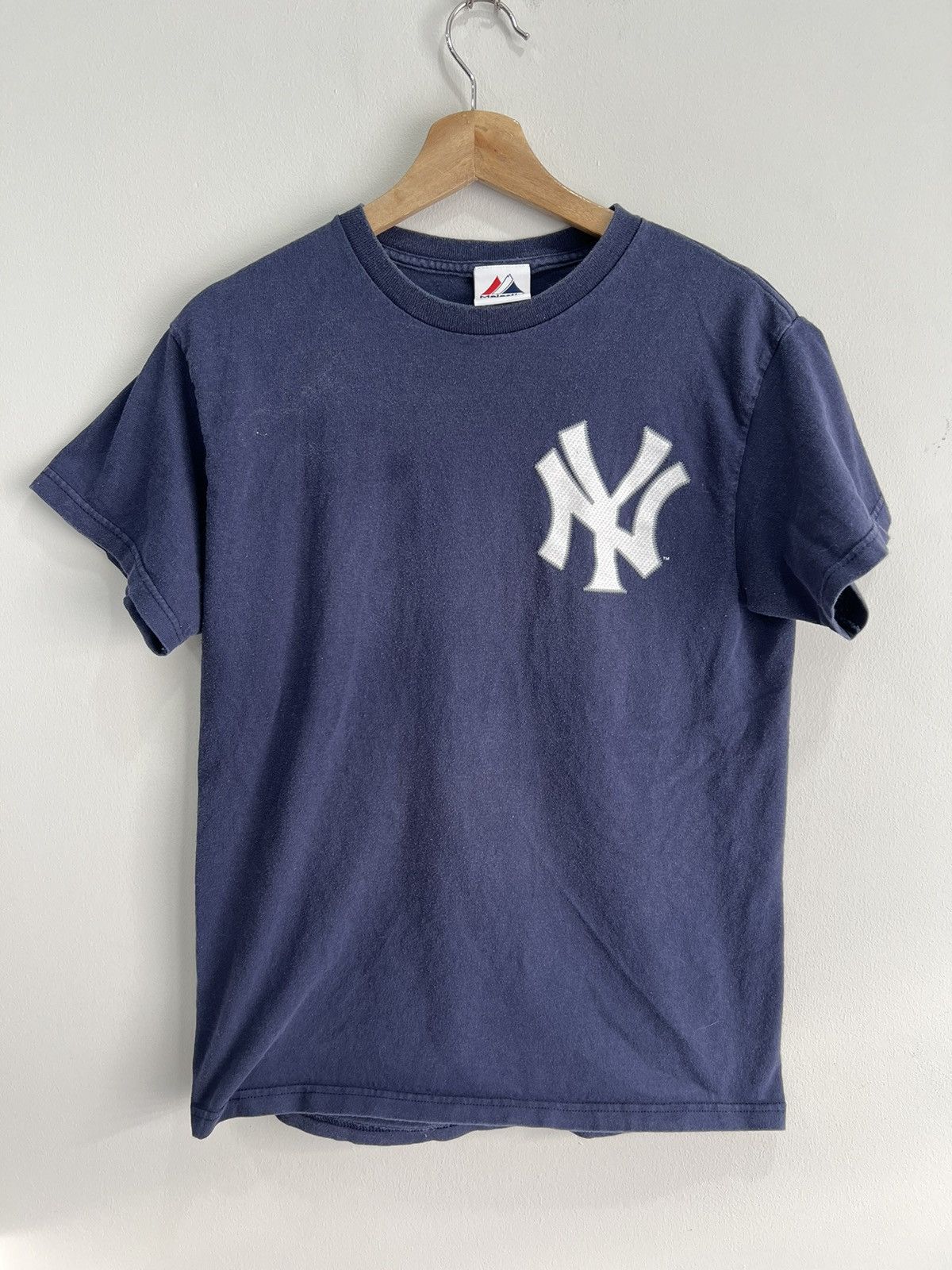 Vintage Vintage New York Yankees Jeter Tee Shirt baseball Size US M / EU 48-50 / 2 - 1 Thumbnail
