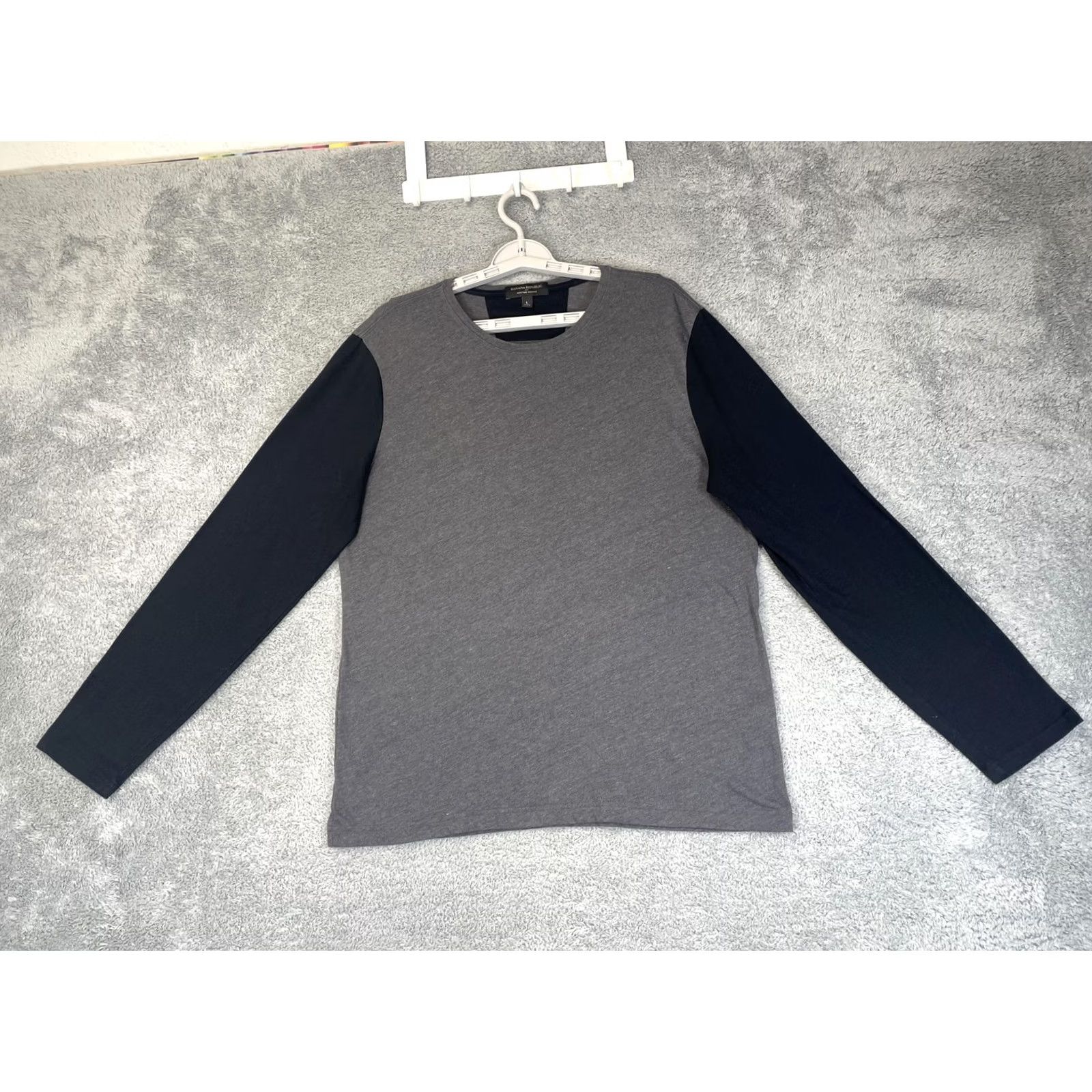 Banana Republic VINTAGE Banana Republic Shirt Mens Large Gray Long Sleeve Moisture Wicking Crewneck Size US L / EU 52-54 / 3 - 5 Thumbnail