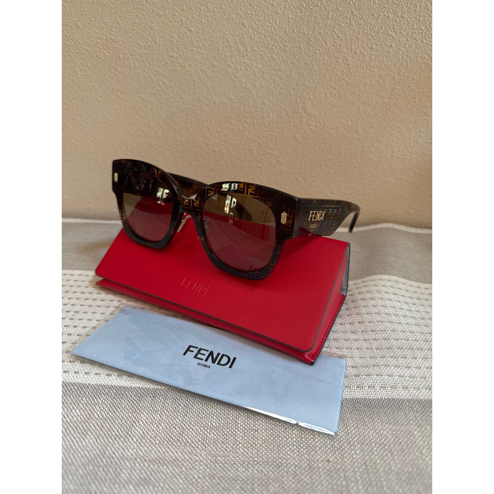 Fendi FF 0458G Monogram Sunglasses Gradient Brown w/ case