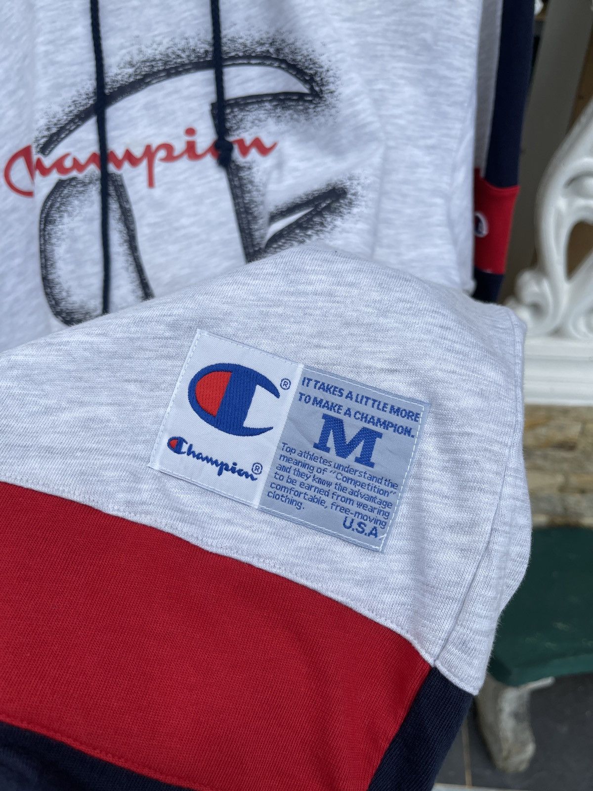 Champion Last Drop🔥Rare🔥Vintage CHAMPIONS BIG LOGO T Shirt Size US M / EU 48-50 / 2 - 8 Thumbnail