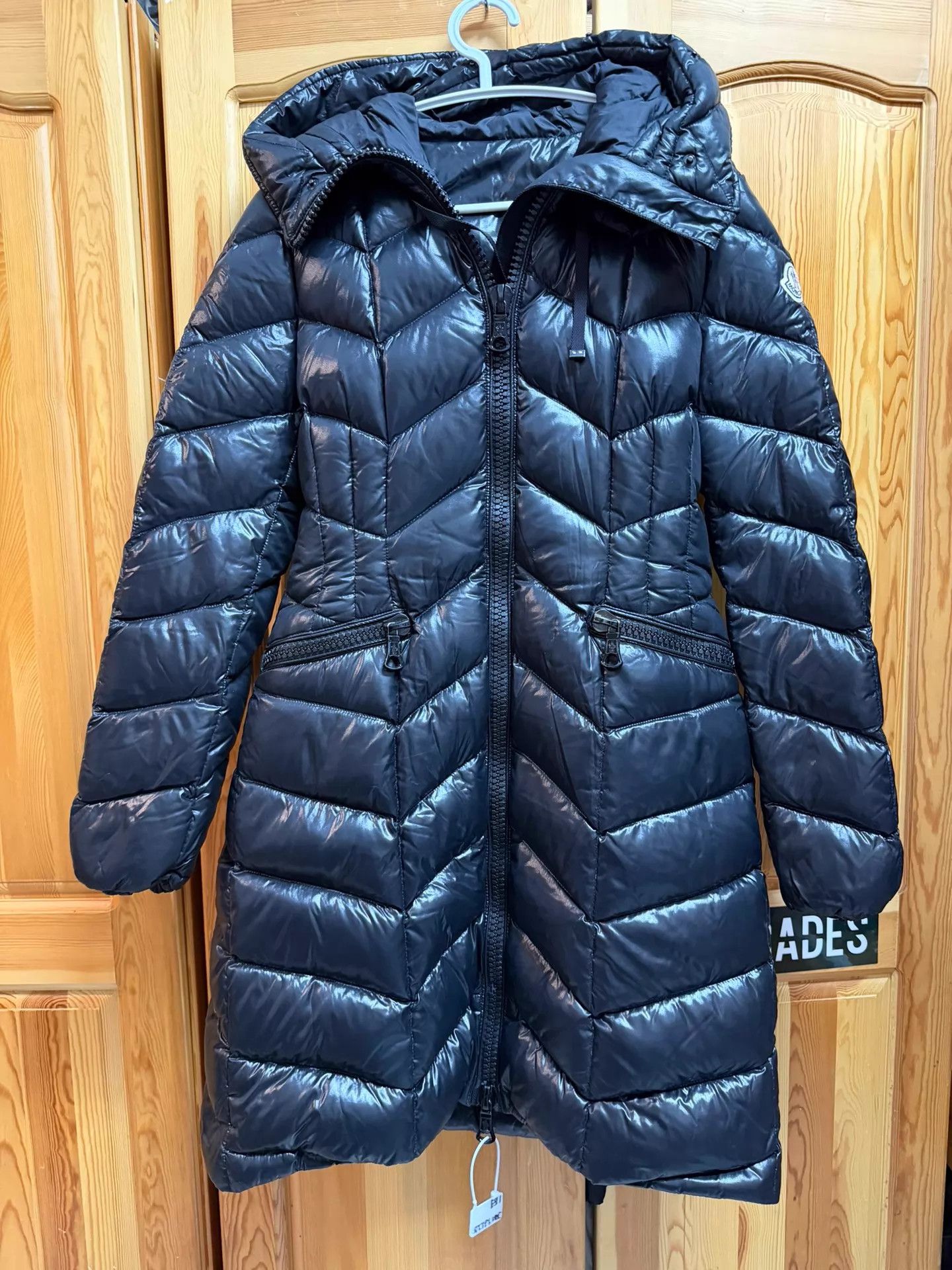 Moncler Women's Size 1 9/10 Down Coat