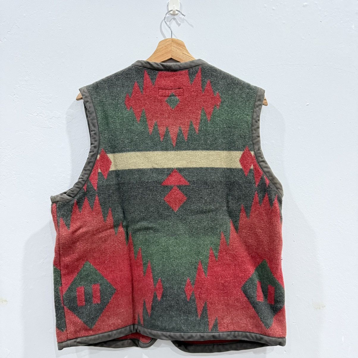 Banana Republic Banana Republic Navajo Style Vest Size US S / EU 44-46 / 1 - 2 Thumbnail