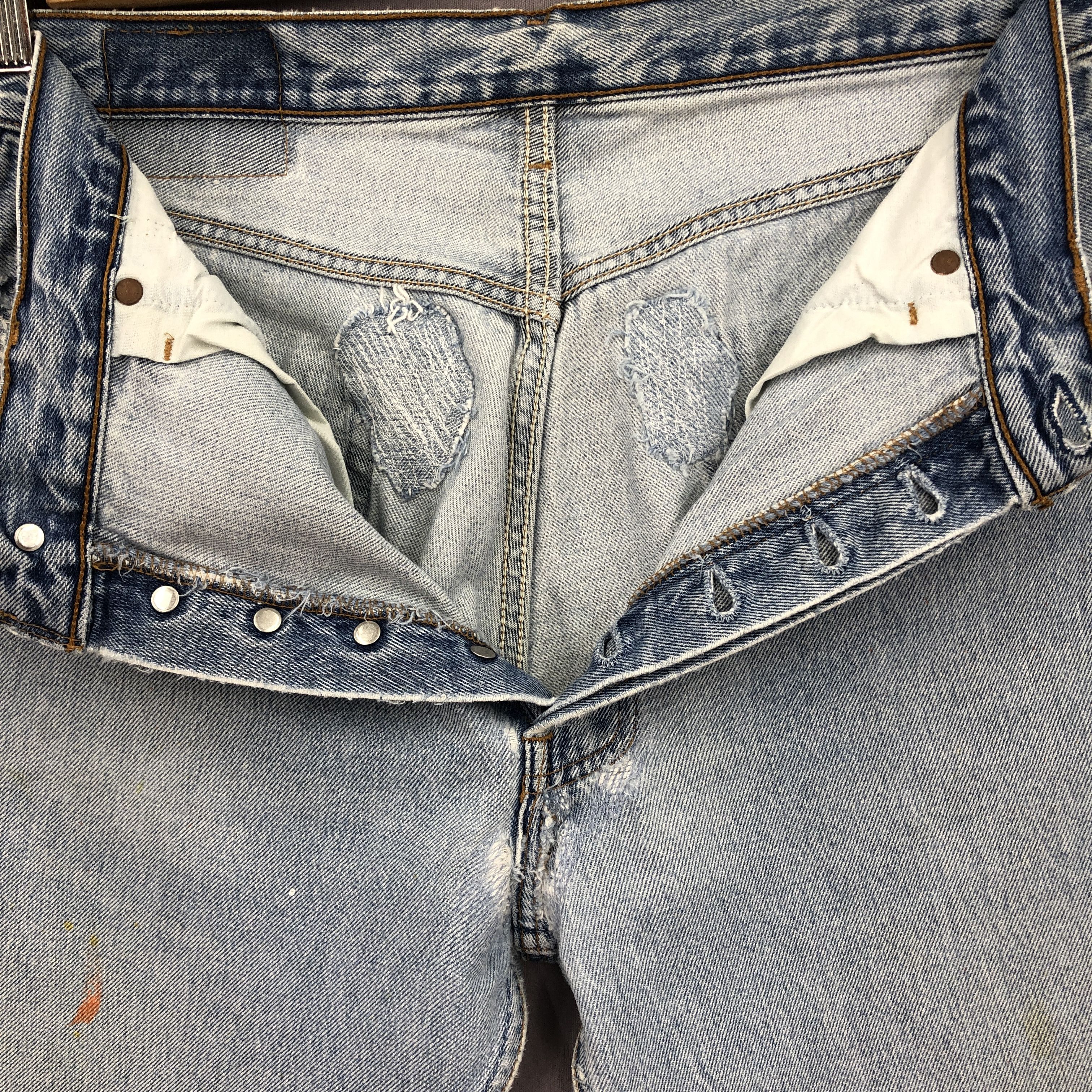 Levi's Vintage Levis 501 Sunfaded Jeans Levi's Ripped Faded Denim Size US 32 / EU 48 - 8 Thumbnail