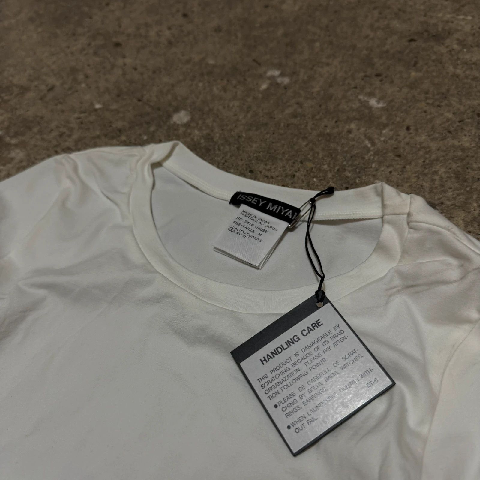 Issey Miyake Vintage 90s Issey Miyake nylon top Size M / US 6-8 / IT 42-44 - 5 Thumbnail
