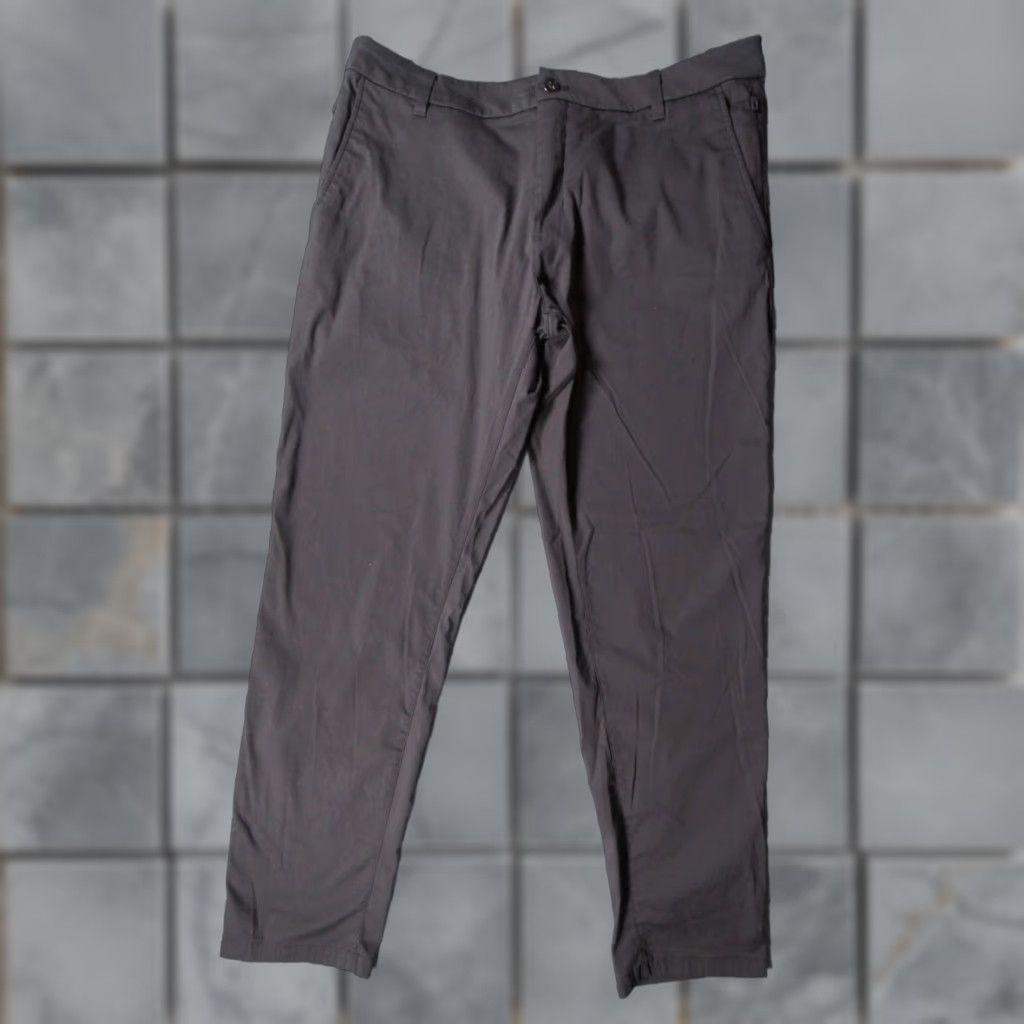 Vintage Birddogs Pants Mens 36x29 Gray Chino Flat Front Stretch 5-Pocket Regular Belt Loops Business Casual Workwear Adult Size US 36 / EU 52 - 1 Thumbnail