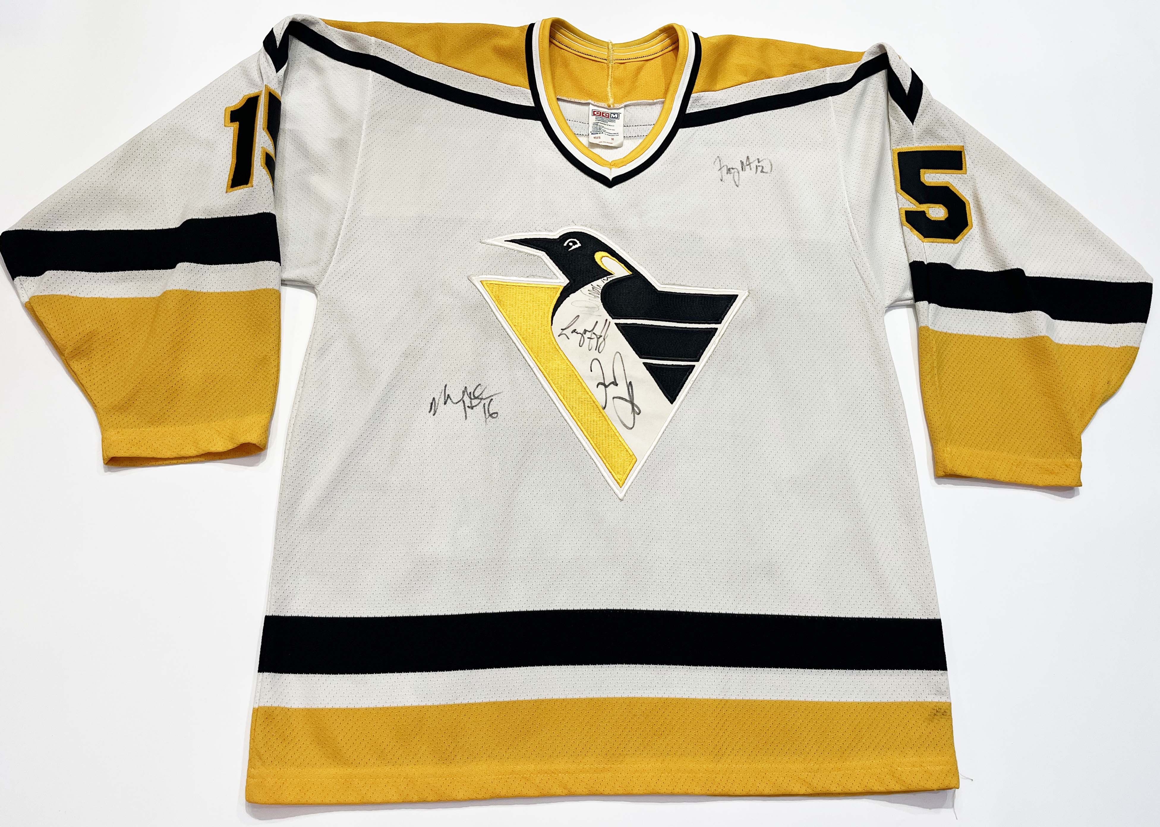 Ccm Vtg CCM Pittsburgh Penguins McEACHERN #15 NHL Hockey Jersey Size US M / EU 48-50 / 2 - 1 Thumbnail