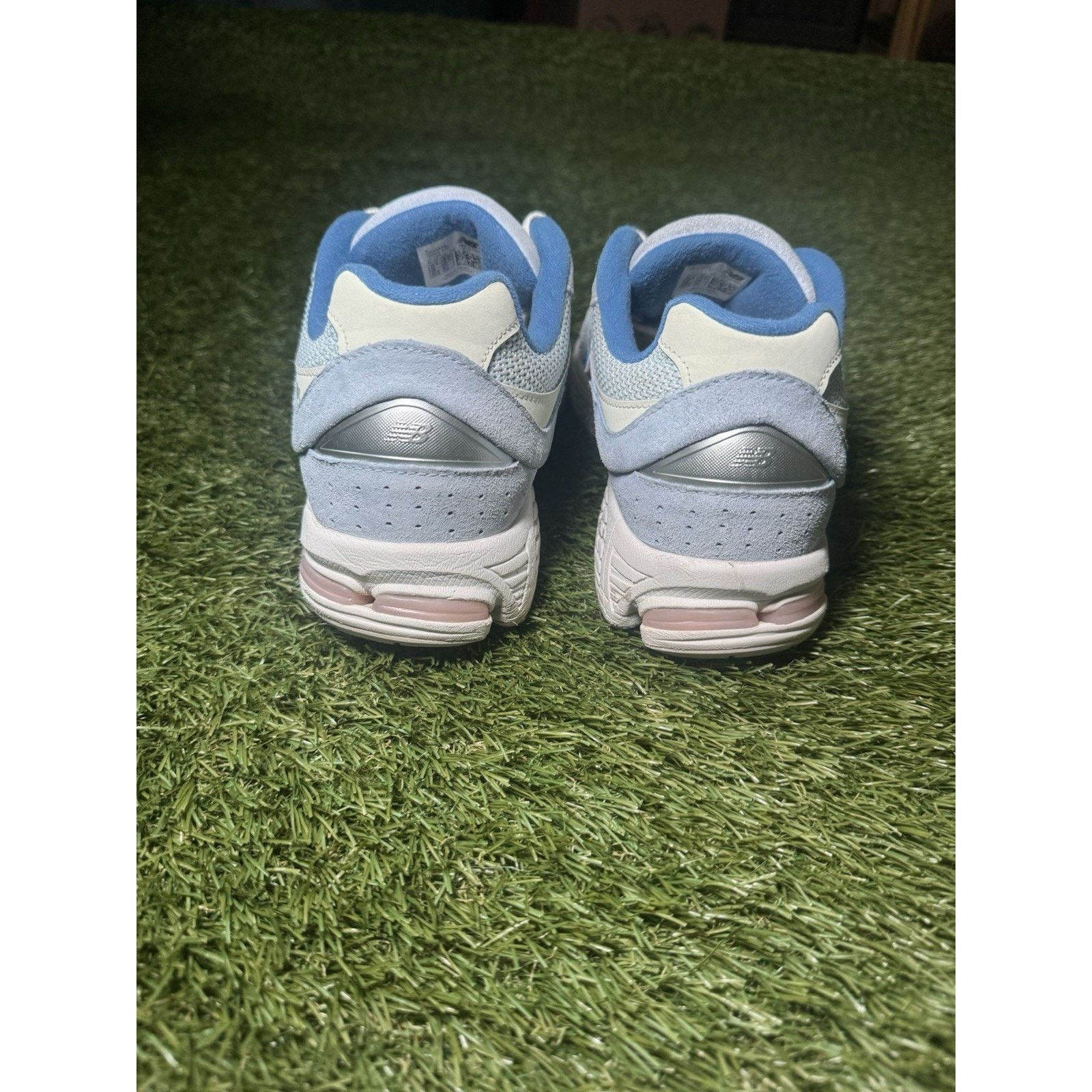 New Balance New Balance 2002R Pastel Blue Suede U2002RFA Sneakers Men’s Size US 10.5 / EU 43-44 - 6 Thumbnail