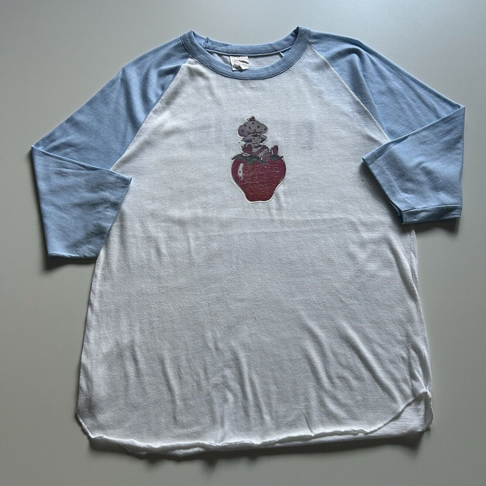 Vintage Vintage 80s Strawberry Short Cake Raglan Shirt Medium Rare Size US M / EU 48-50 / 2 - 1 Thumbnail