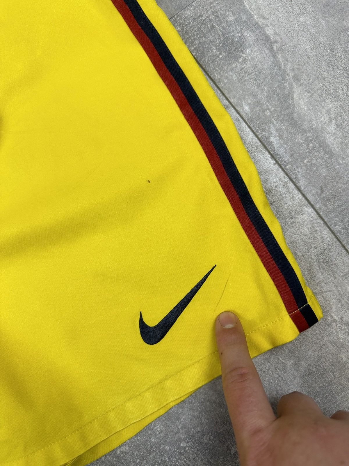 Nike Nike Barcelona Yellow Soccer Shorts Size US 34 / EU 50 - 3 Thumbnail