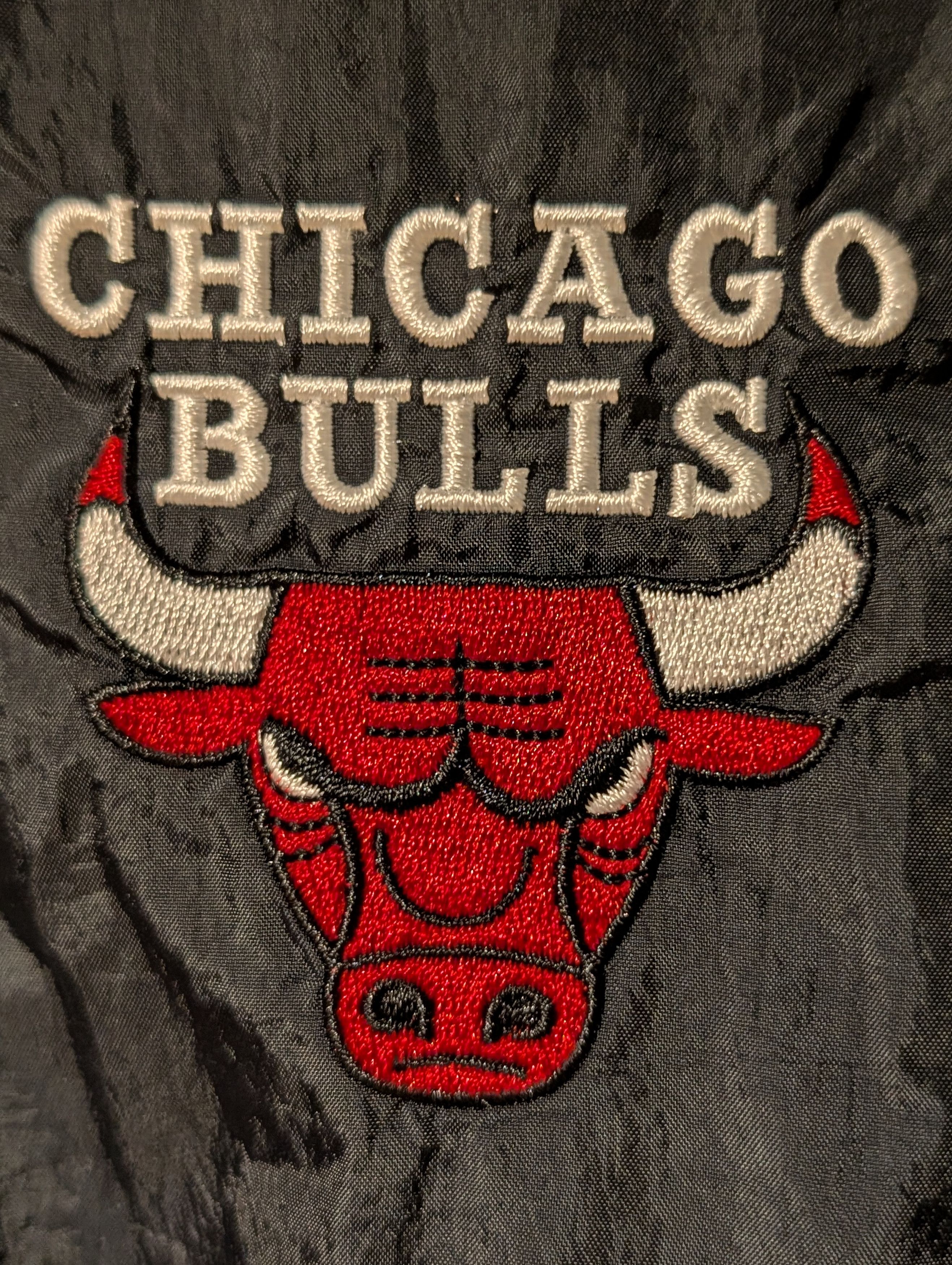 NBA Vintage 90s Chicago Bulls Logo KIDS Large Windbreaker Jacket Size US L / EU 52-54 / 3 - 2 Thumbnail