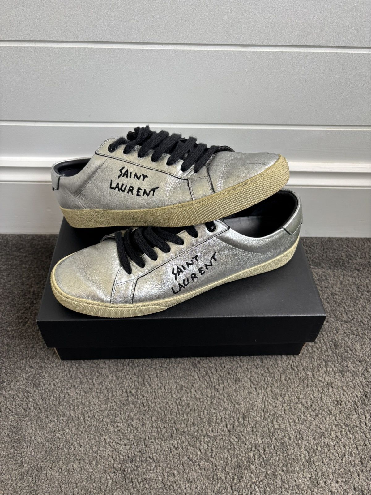 Saint Laurent Paris Saint Laurent Court Classic ‘Metallic Silver’ Size US 11 / IT 41 - 1 Thumbnail