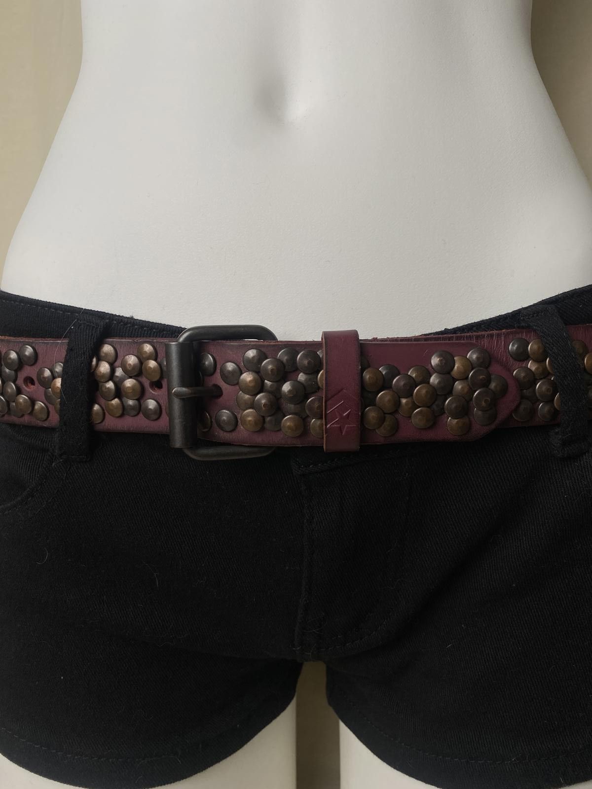 Freeman T. Porter Freeman T Porter Vtg Style Studded Genuine Red Leather Belt Size ONE SIZE - 2 Thumbnail