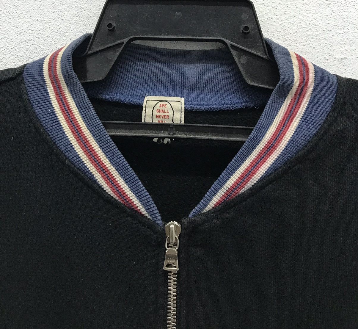 Bape Vintage A Bathing Ape Shall Never Kill Ape Jacket Size US XS / EU 42 / 0 - 3 Thumbnail