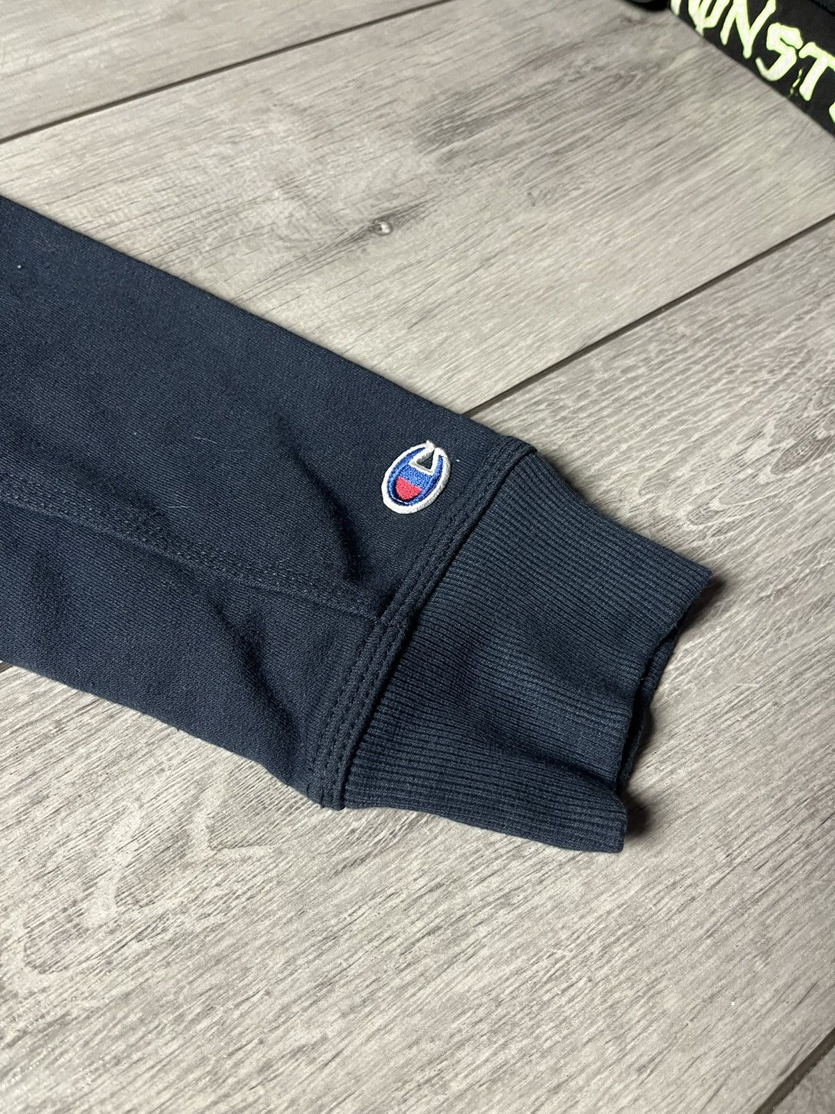 Champion Champion sweatshirt embroidered logo size Large Size US L / EU 52-54 / 3 - 5 Thumbnail
