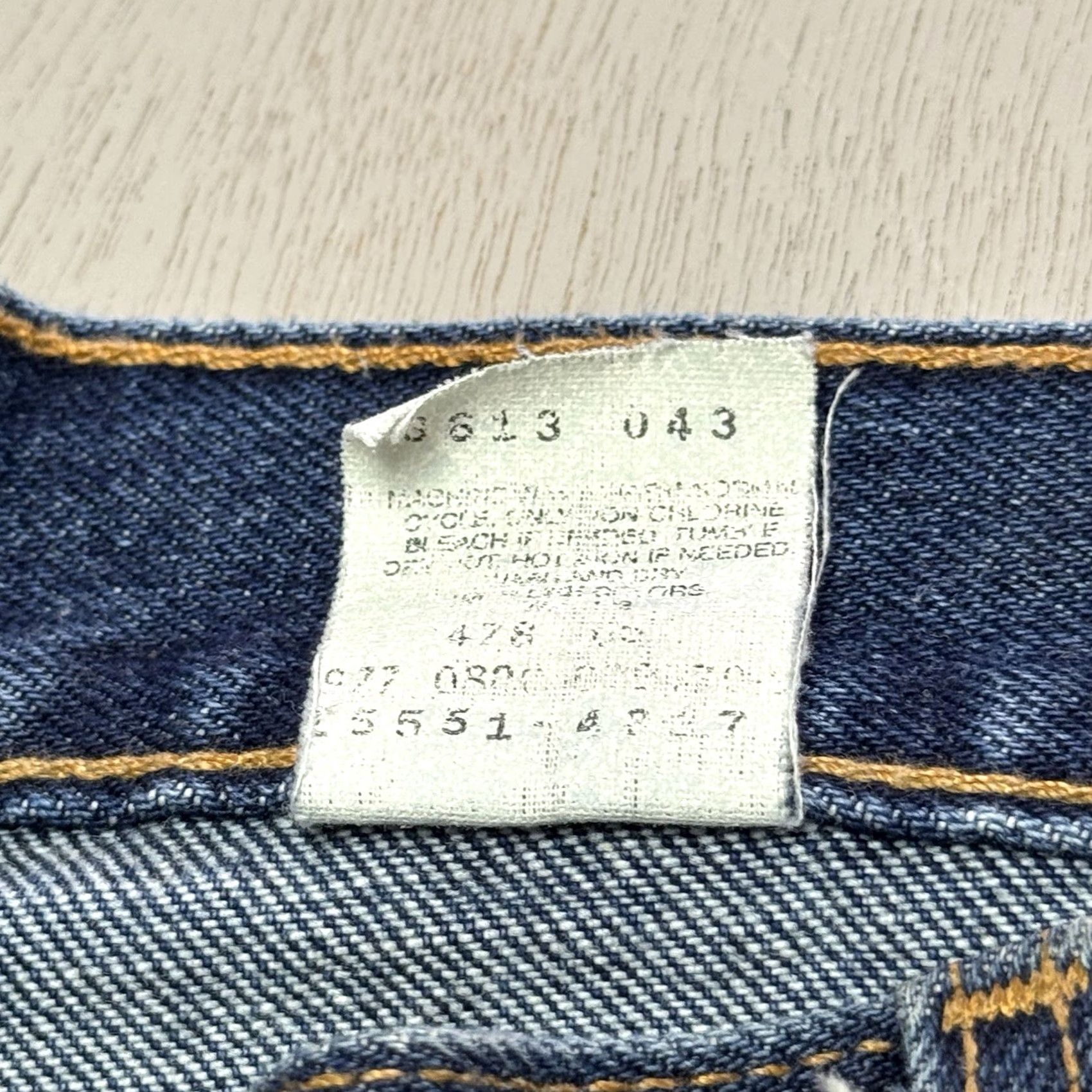 Levi's VINTAGE Levi’s 550 Jeans Women 16 Regular 32x32 Relaxed Tapered Blue denim High Rise 100% Cotton Mens Women Girls? Size 38" / US 16 / IT 52 - 6 Thumbnail