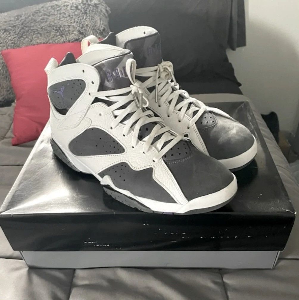 Air Jordan Retro 'Flint' 2021