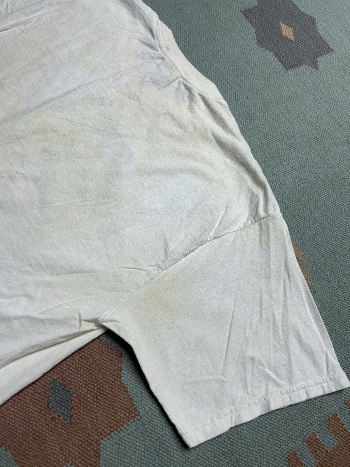 Vintage Vtg t shirt Louisiana porch puppies crocodile distress XL Size US XL / EU 56 / 4 - 9 Thumbnail