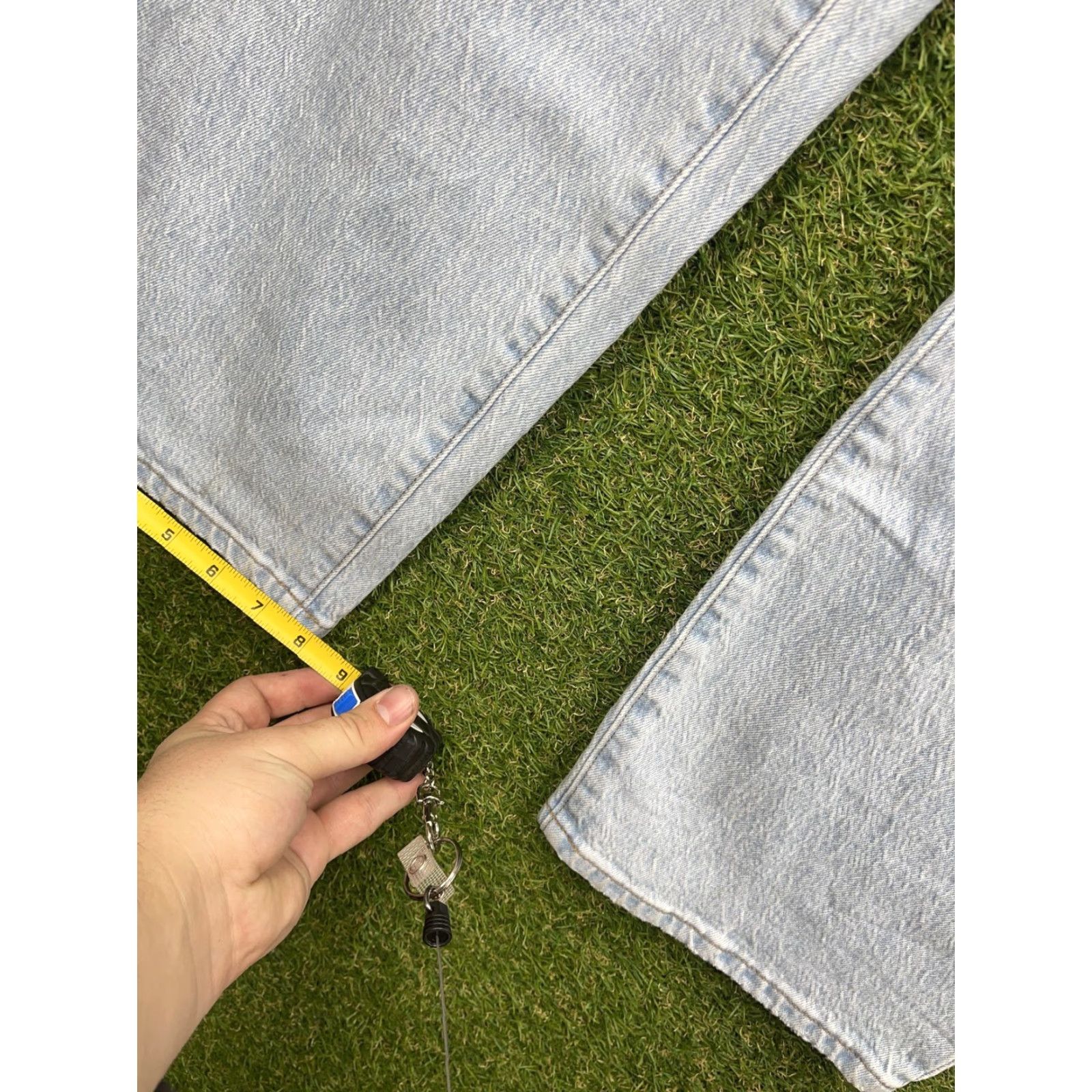 Madewell VINTAGE Madewell Jeans Womens 32 Perfect Vintage Straight High Rise Distressed Lightwash Blue Jeans Womens Size 24" / US 00 / IT 34 - 6 Thumbnail