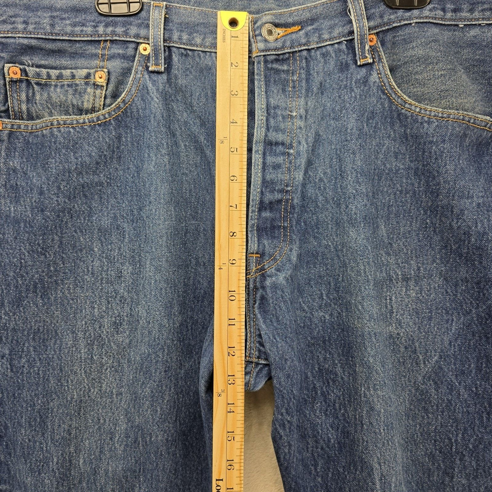 Levi's Vintage Levis Jeans Mens 40x32 (Fits 38x28) Denim 501 Y2K Size US 38 / EU 54 - 14 Thumbnail