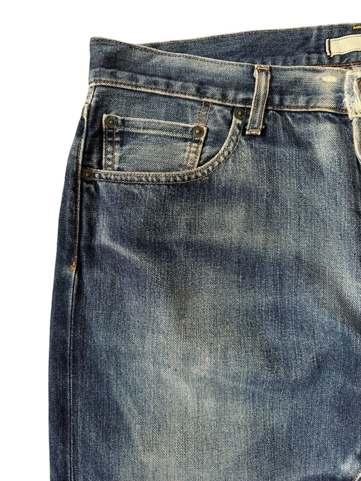 Uniqlo VINTAGE UNIQLO SELVEDGE DISTRESSED JEANS Size US 36 / EU 52 - 4 Thumbnail