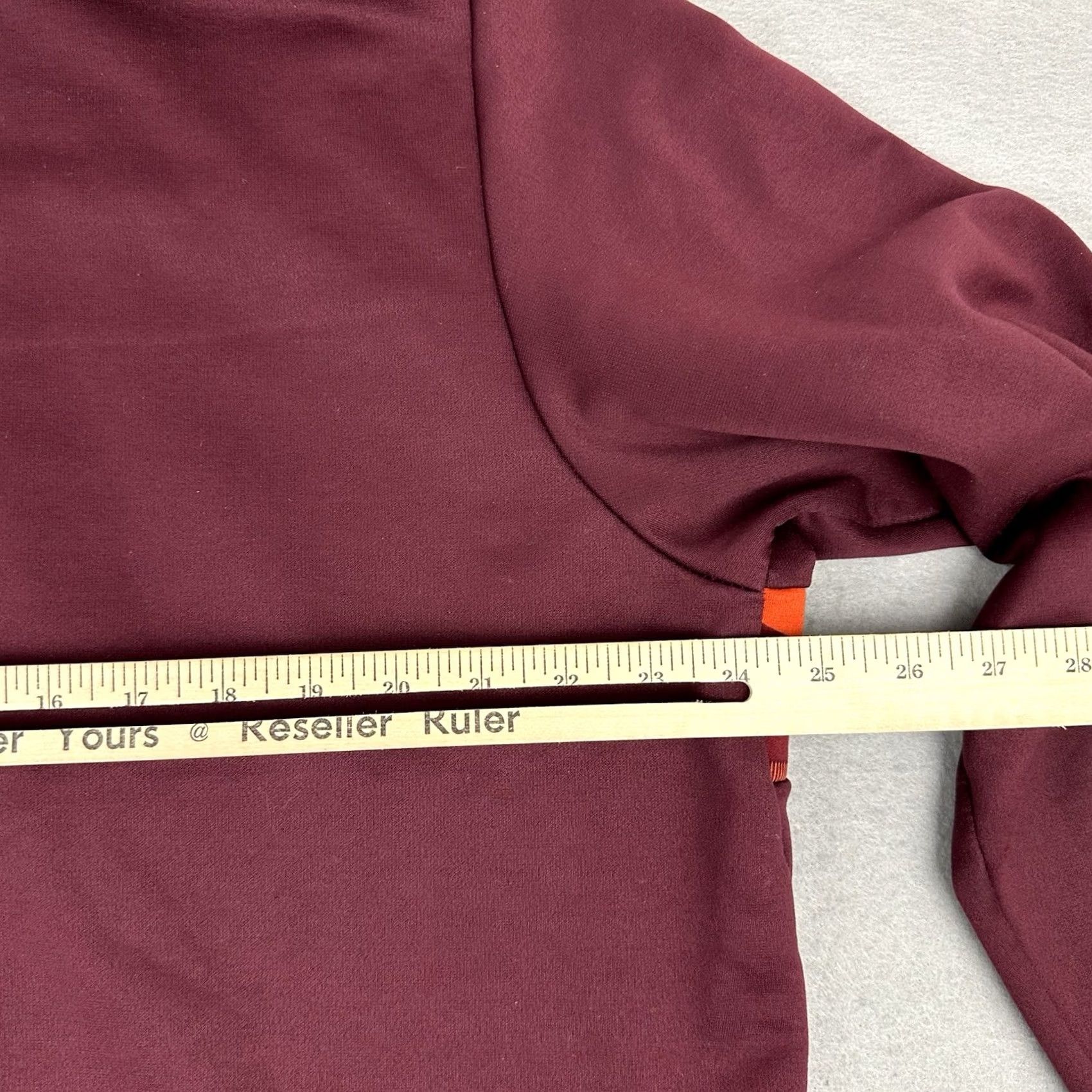 Nike Nike Hoodie Mens XL Burgundy Camo Print Pullover Training BV2778 Kangaroo Pocket Size US XL / EU 56 / 4 - 5 Thumbnail