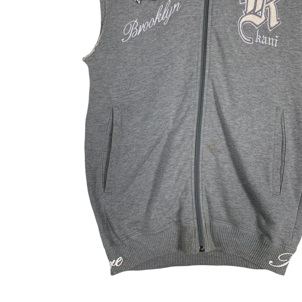 Karl Kani KARL KANI Embroidery Big Logo Sleeveless Hoodies #1244-C56 Size US M / EU 48-50 / 2 - 3 Thumbnail