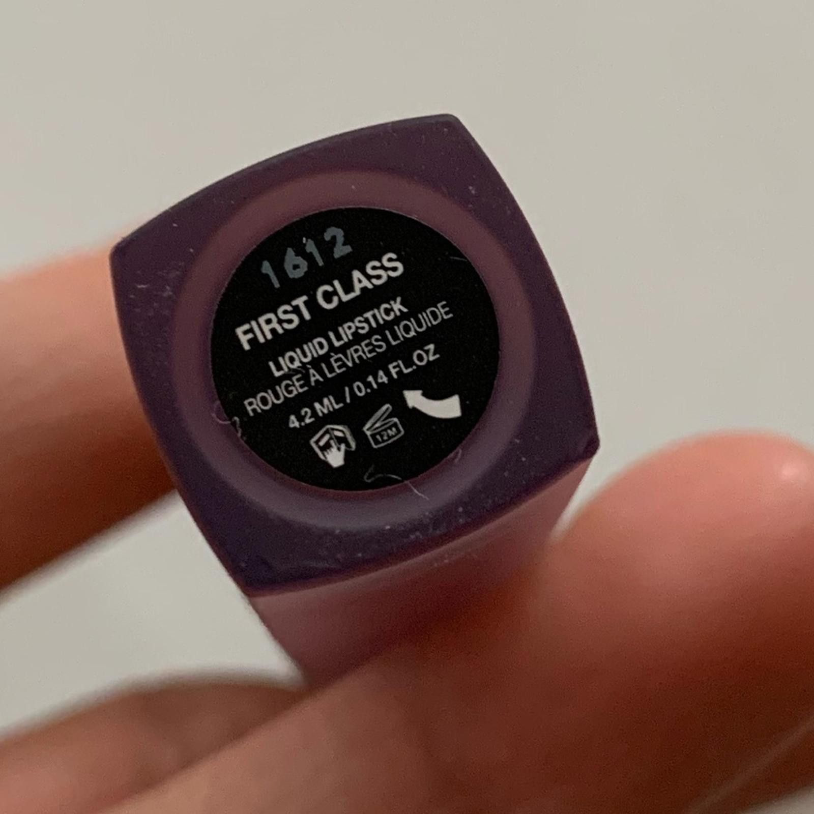 Other NIB Huda Beauty Liquid Matte Lipstick - First Class Size ONE SIZE - 7 Thumbnail