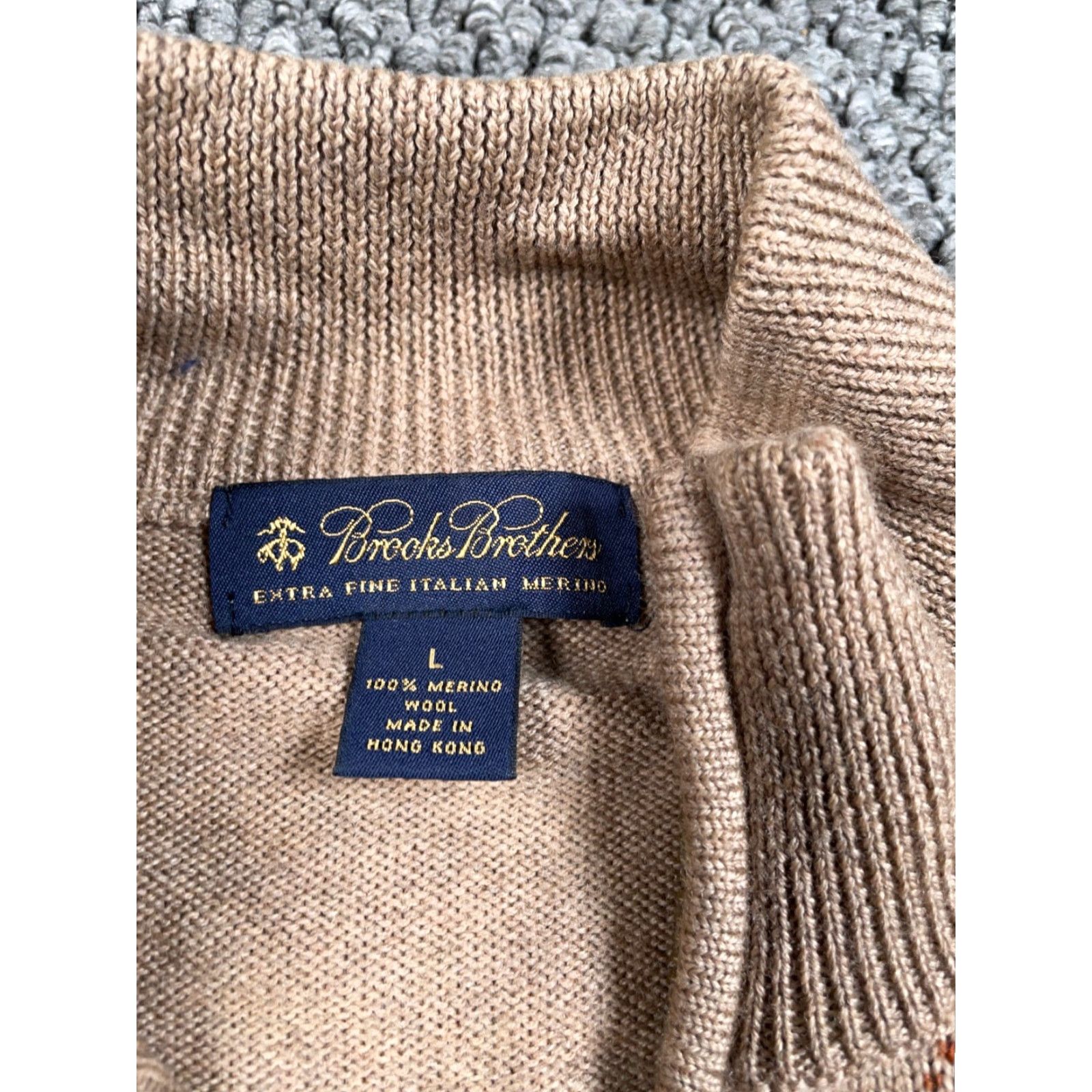 Brooks Brothers VINTAGE Brooks Brothers Sweater Adult Large Beige Wool Argyle Diamond 1/4-Zip Pullover Mens Size US L / EU 52-54 / 3 - 3 Thumbnail