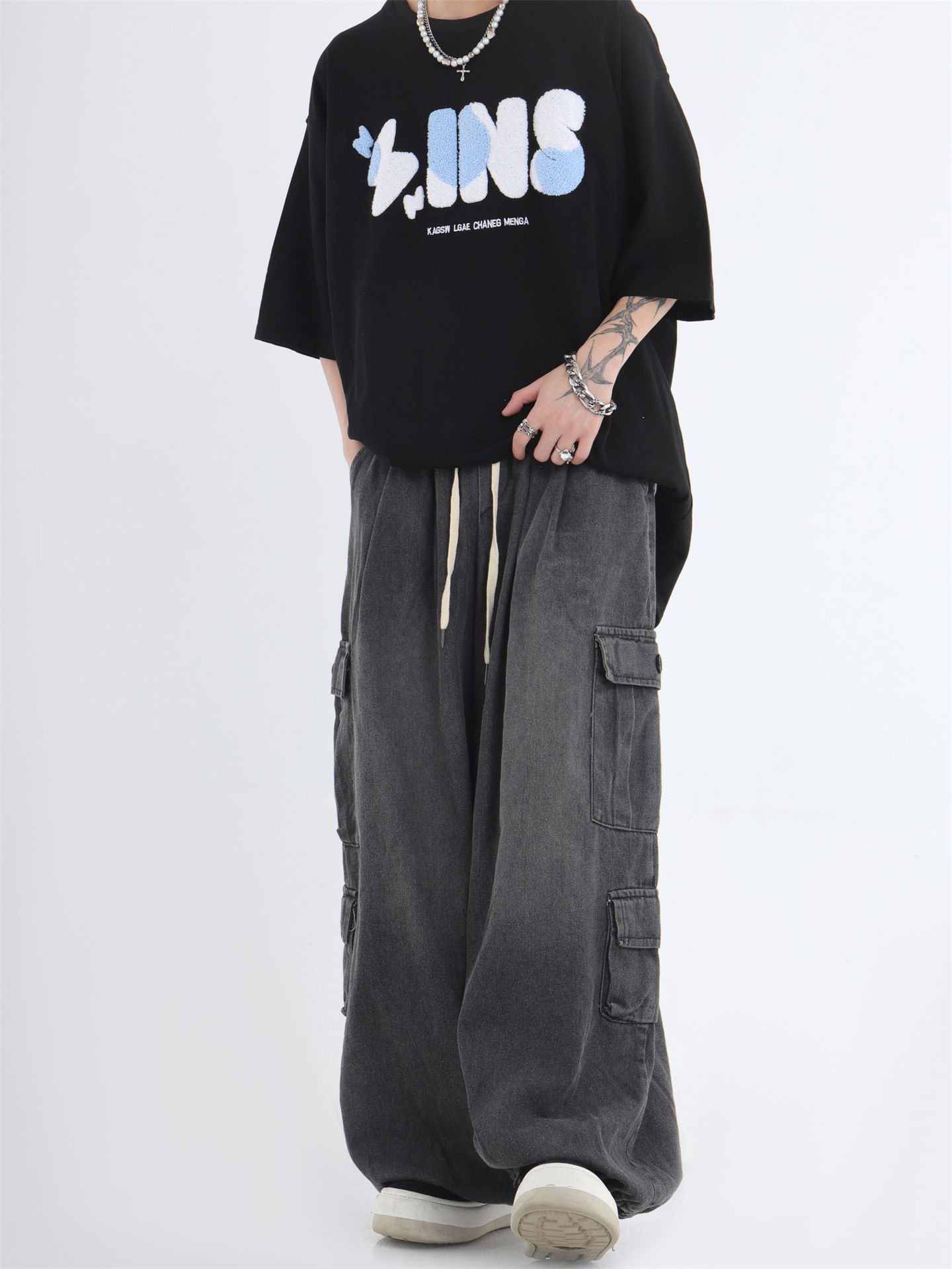 Jean Men's hip-hop washed loose wide-leg patch pocket jeans Size US 32 / EU 48 - 2 Thumbnail
