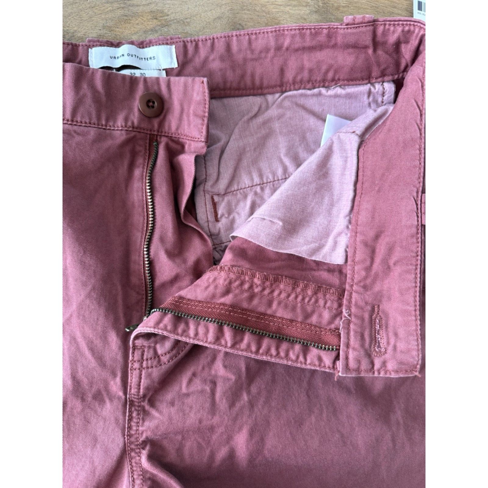 Urban Outfitters Urban Outfitters UO Wide Leg Chino Pants Mens 32x30 Wine Relaxed Fit Trousers Size US 32 / EU 48 - 6 Thumbnail