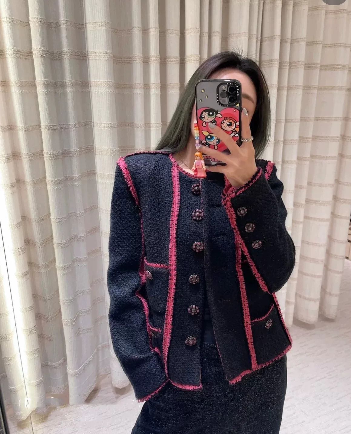Chanel Chanel 22K Black Pink Four-Pocket Jacket Size XXS / US 00 / IT 34 - 1 Thumbnail