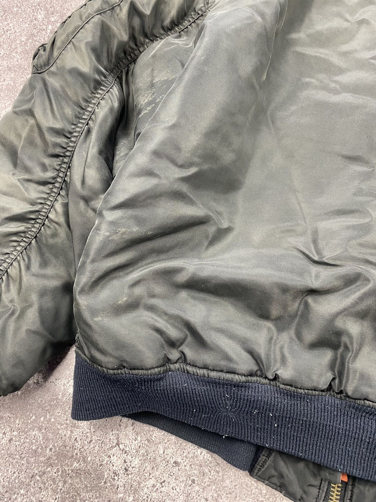 Vintage 90s Boxy MA-1 Military Reversible FADED Bomber DISTRSSED Size US L / EU 52-54 / 3 - 16 Thumbnail
