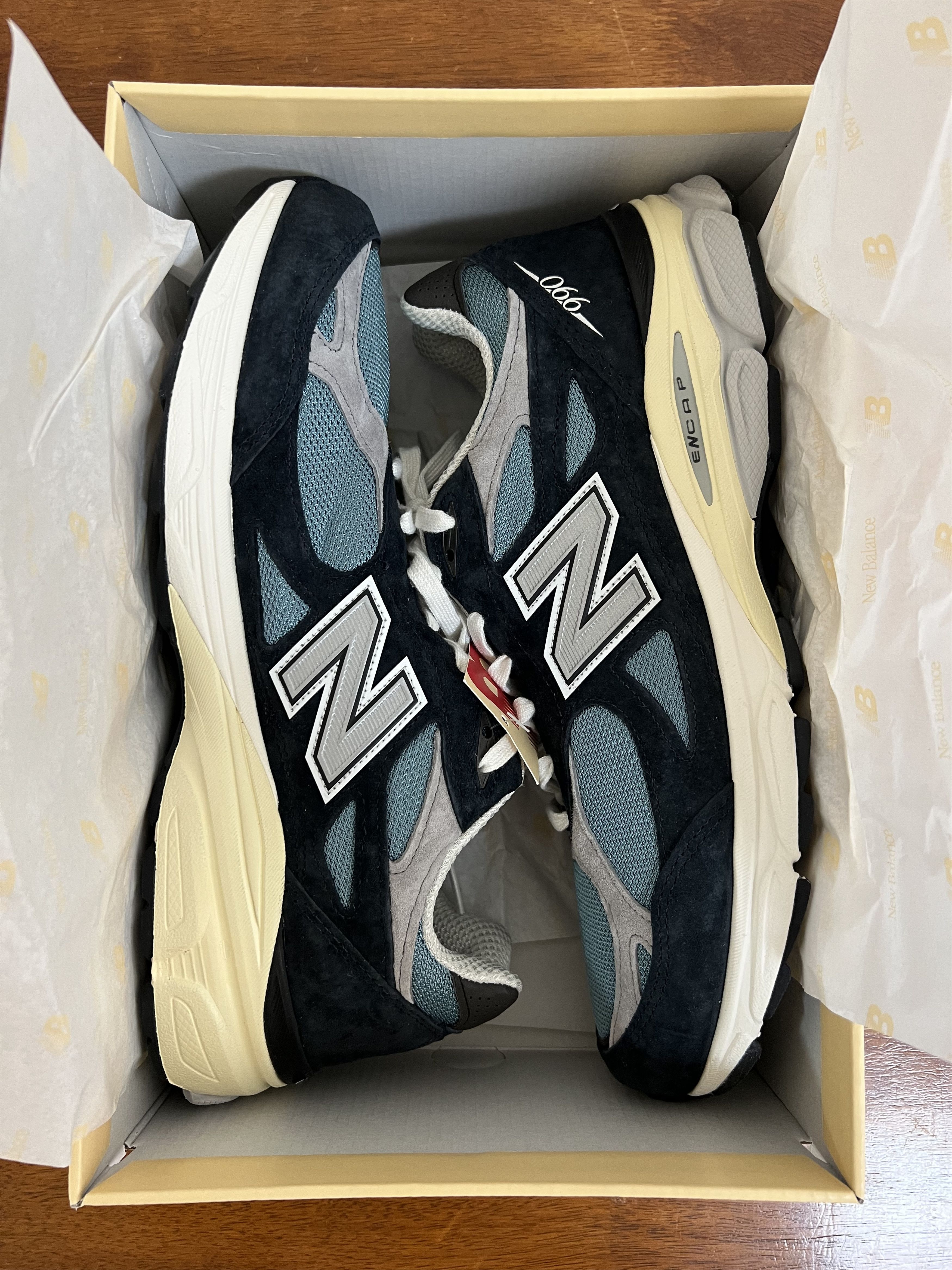 New Balance 💚 2022 New Balance Made In USA 990v3 Teddy Santis Navy Size US 13 / EU 46 - 9 Thumbnail