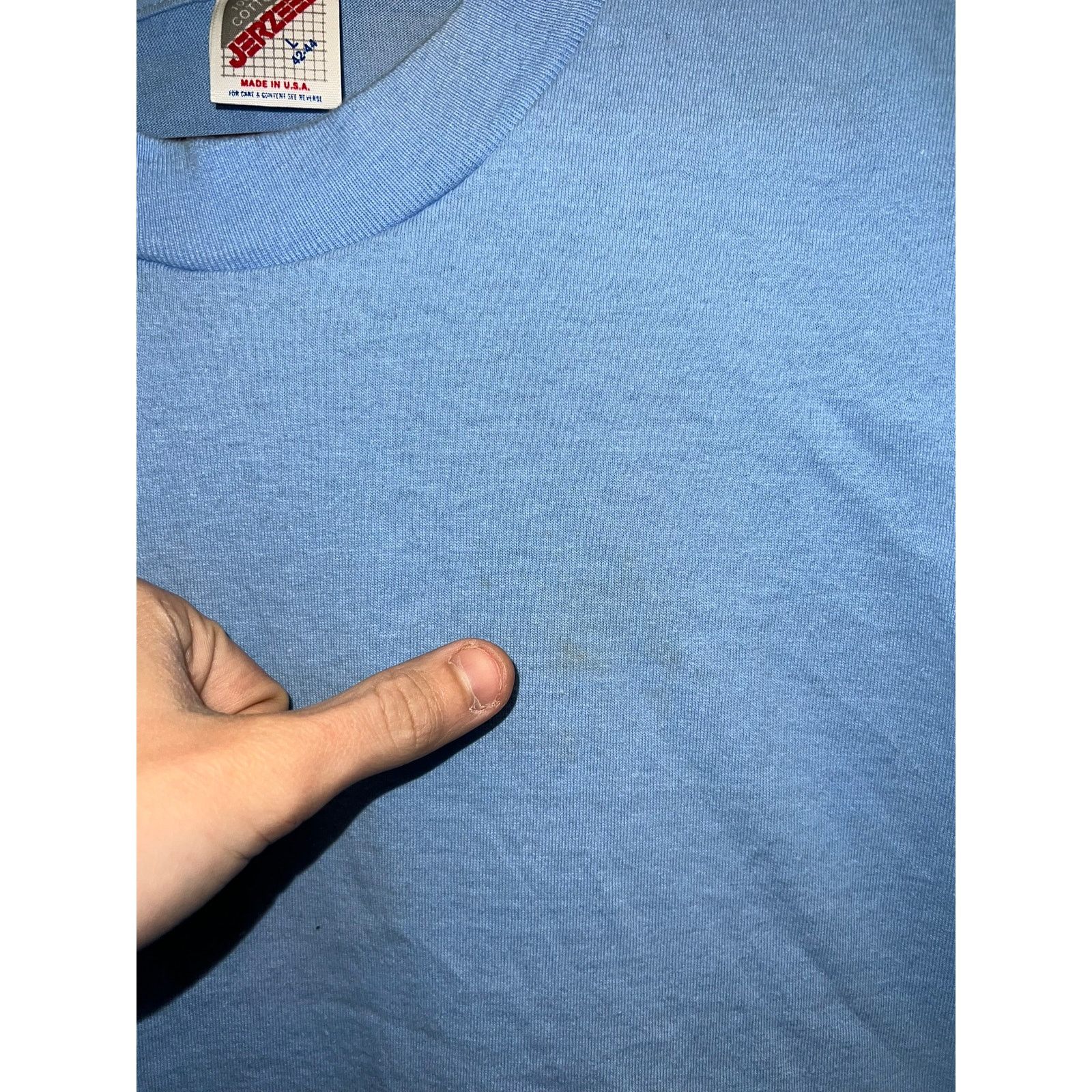 Jerzees 90s Vintage Jerzees Blue Blank Shirt Tee Stains Stained L Size US L / EU 52-54 / 3 - 3 Thumbnail