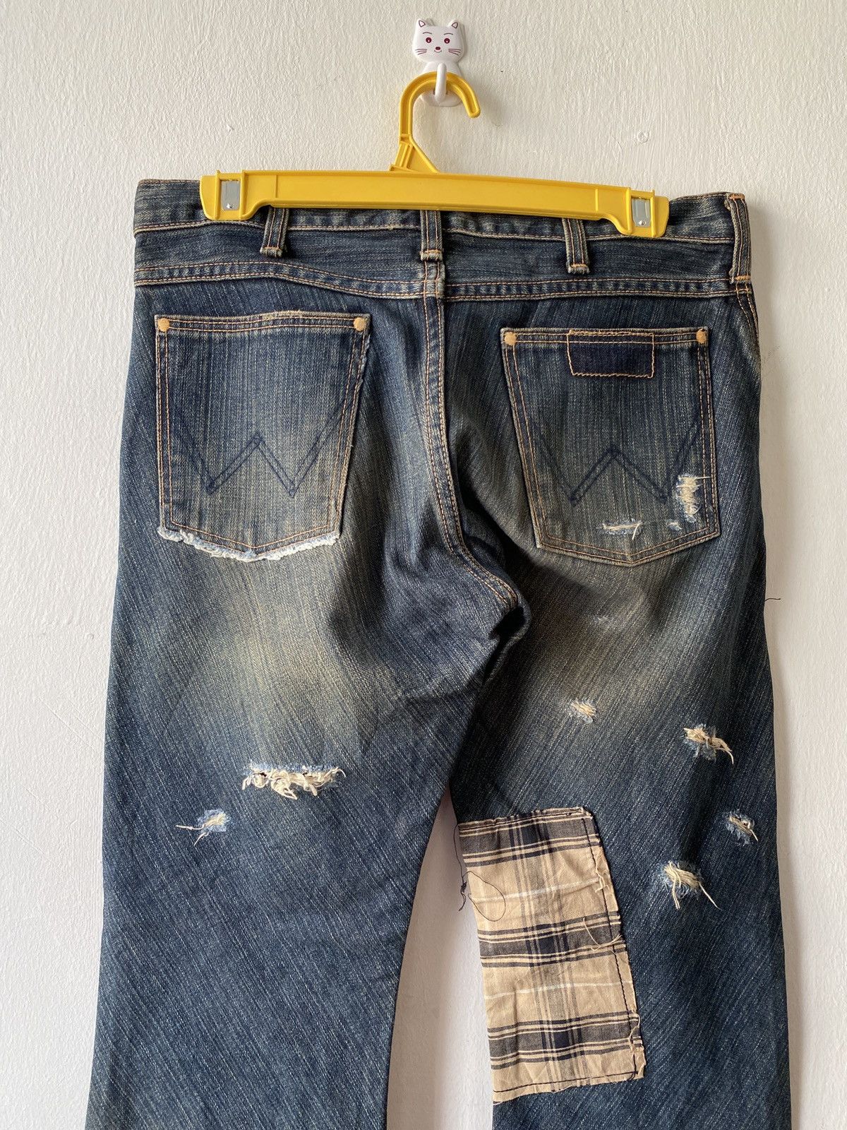 Japanese Brand × Wrangler Japanese Brand Wrangler Distressed Patchwork Flare Denim Size US 30 / EU 46 - 11 Thumbnail