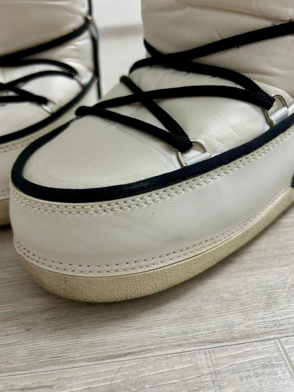 Dior Y2K Dior by John Galliano White Black Snow Moon Ski Boots Size US 7 / IT 37 - 12 Thumbnail