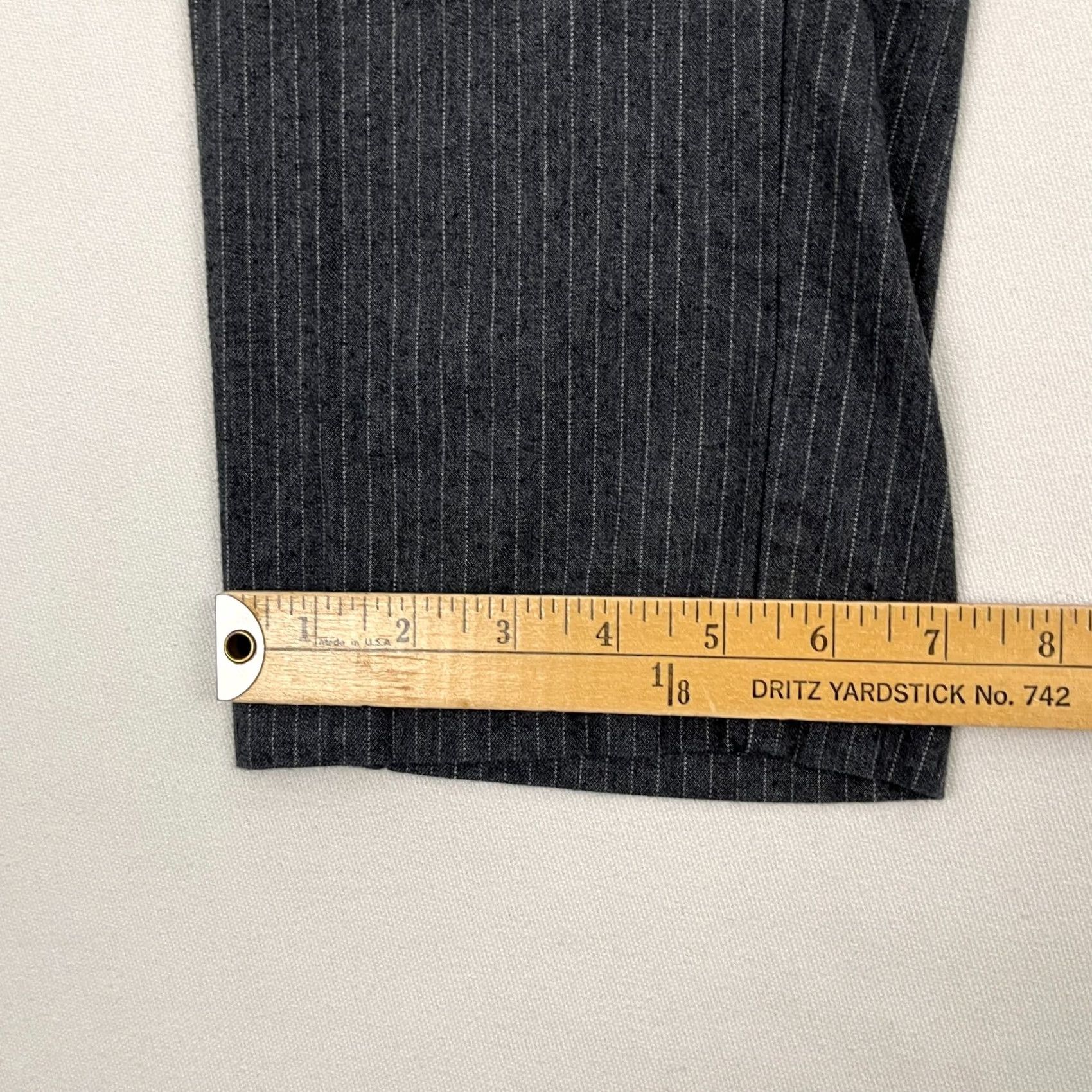 Brooks Brothers Brooks Brothers Chino Pants Mens 32 x 28 Slim Fit Gray Chalk Striped Casual Prep Size US 32 / EU 48 - 6 Thumbnail