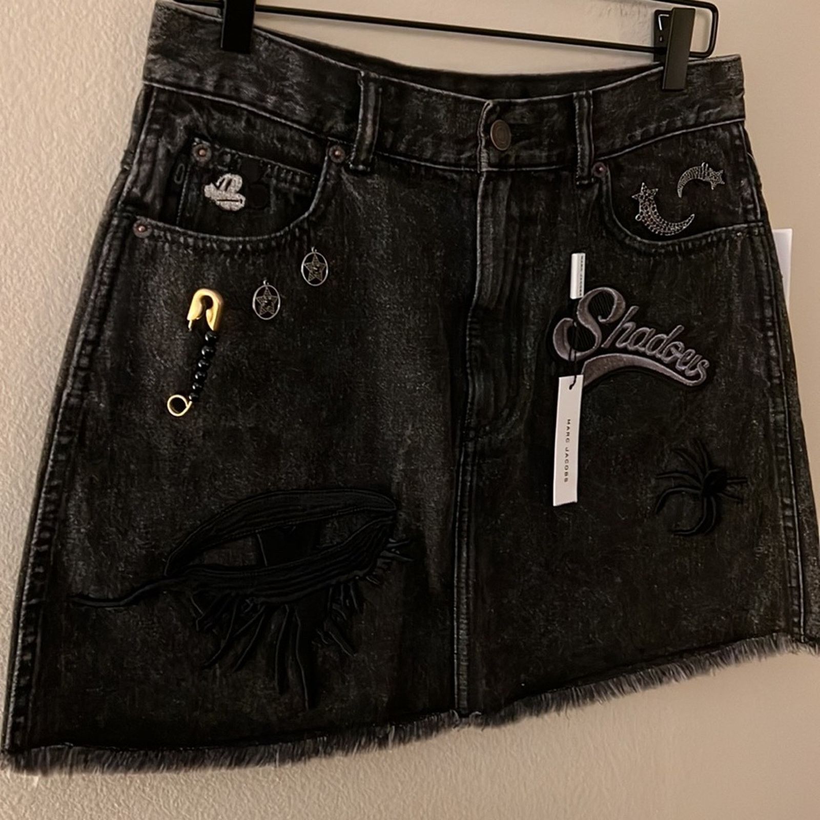 Marc Jacobs Marc Jacobs x Disney Embellished Denim Skirt Size 30 Size 30" / US 8 / IT 44 - 3 Thumbnail