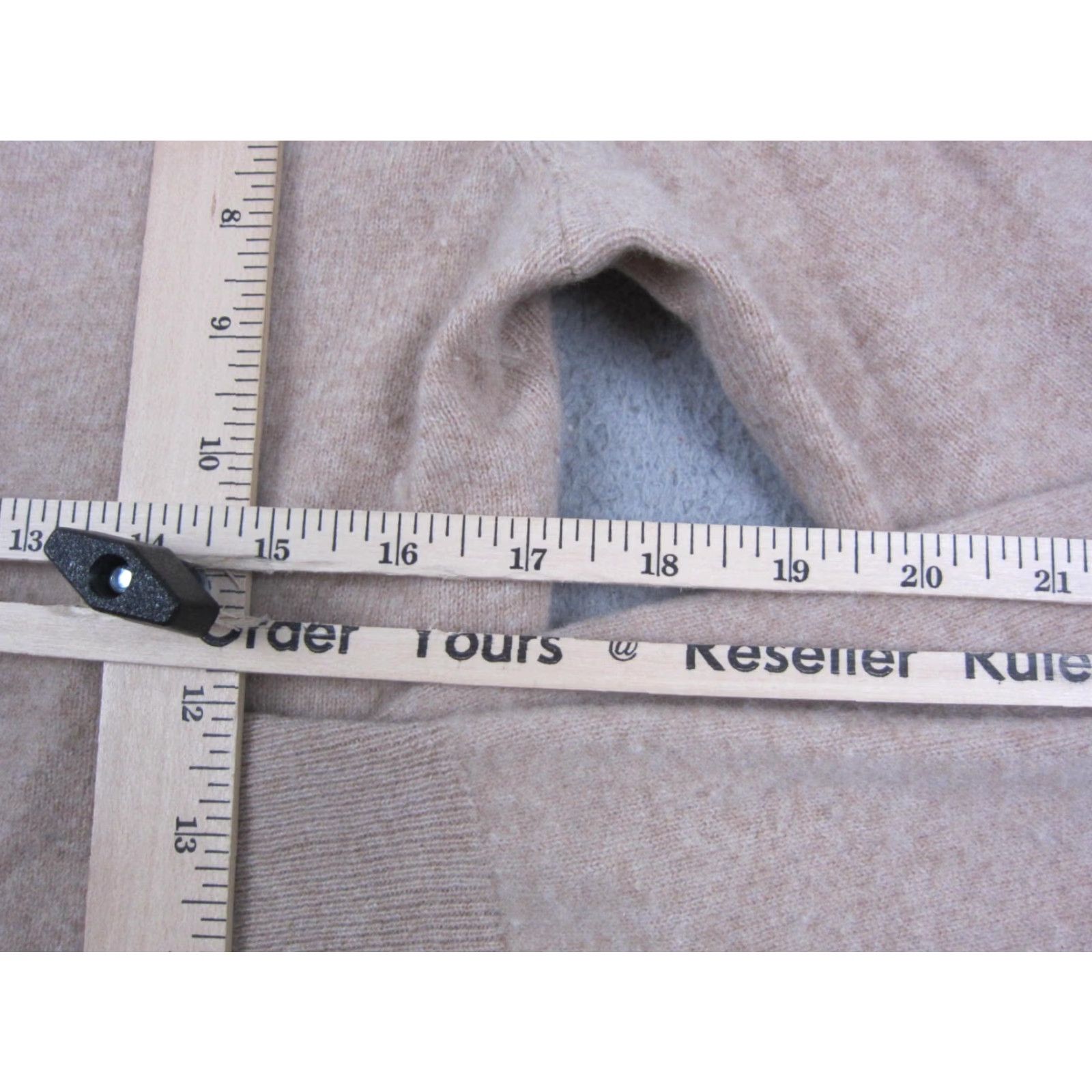 Vintage Tahari Sweater Womens Large Brown 100% Cashmere Crewneck Knit Classic Pullover 90s Style Regular Long Sleeve Casual Workwear Size L / US 10 / IT 46 - 7 Thumbnail