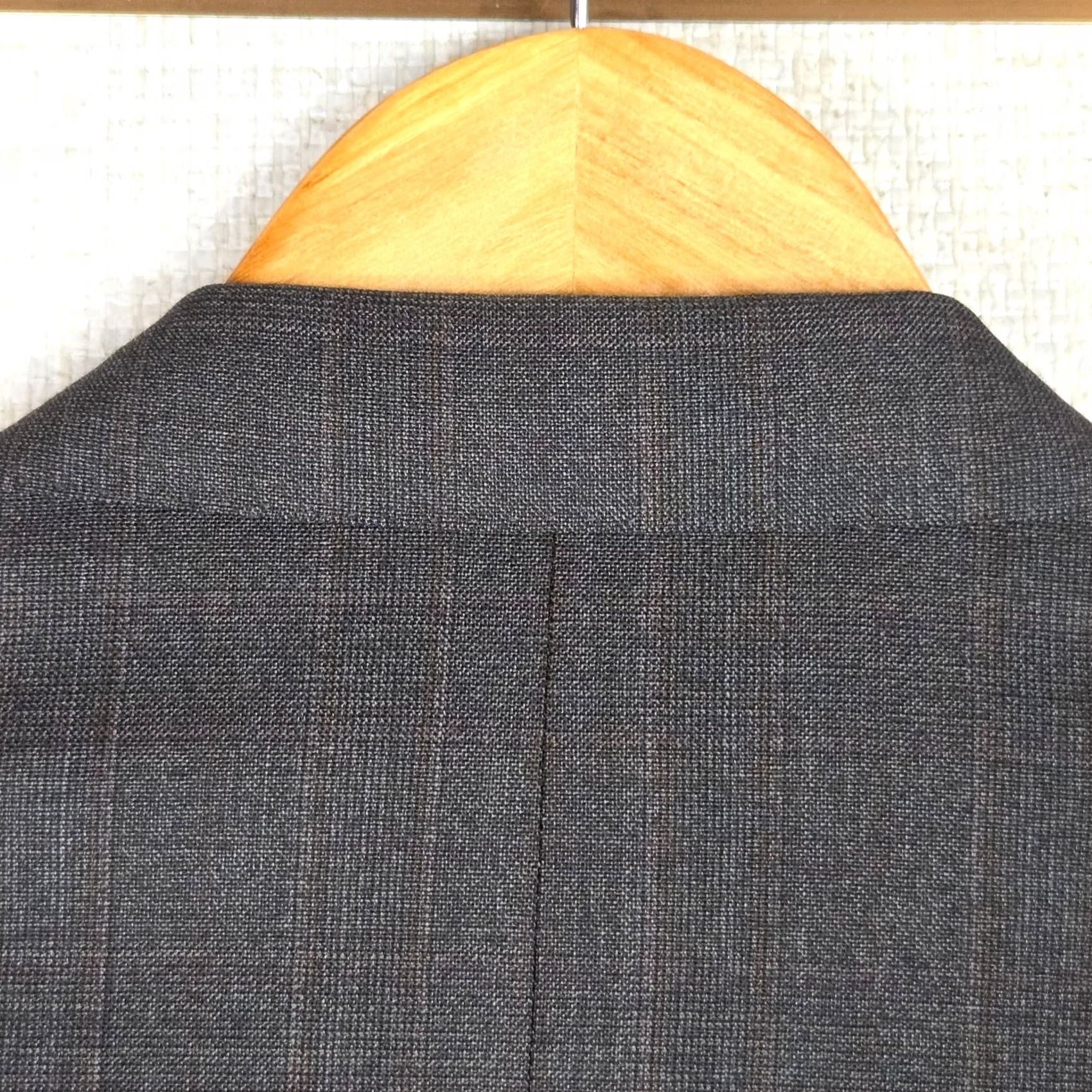 Corneliani Corneliani Mens Jacket Gray Brown Plaid Extrafine Virgin Wool 3 Button Notch Lapel Double Vented Long Coat/ Suit Jacket 44 Italy Mens Size 44R - 6 Thumbnail