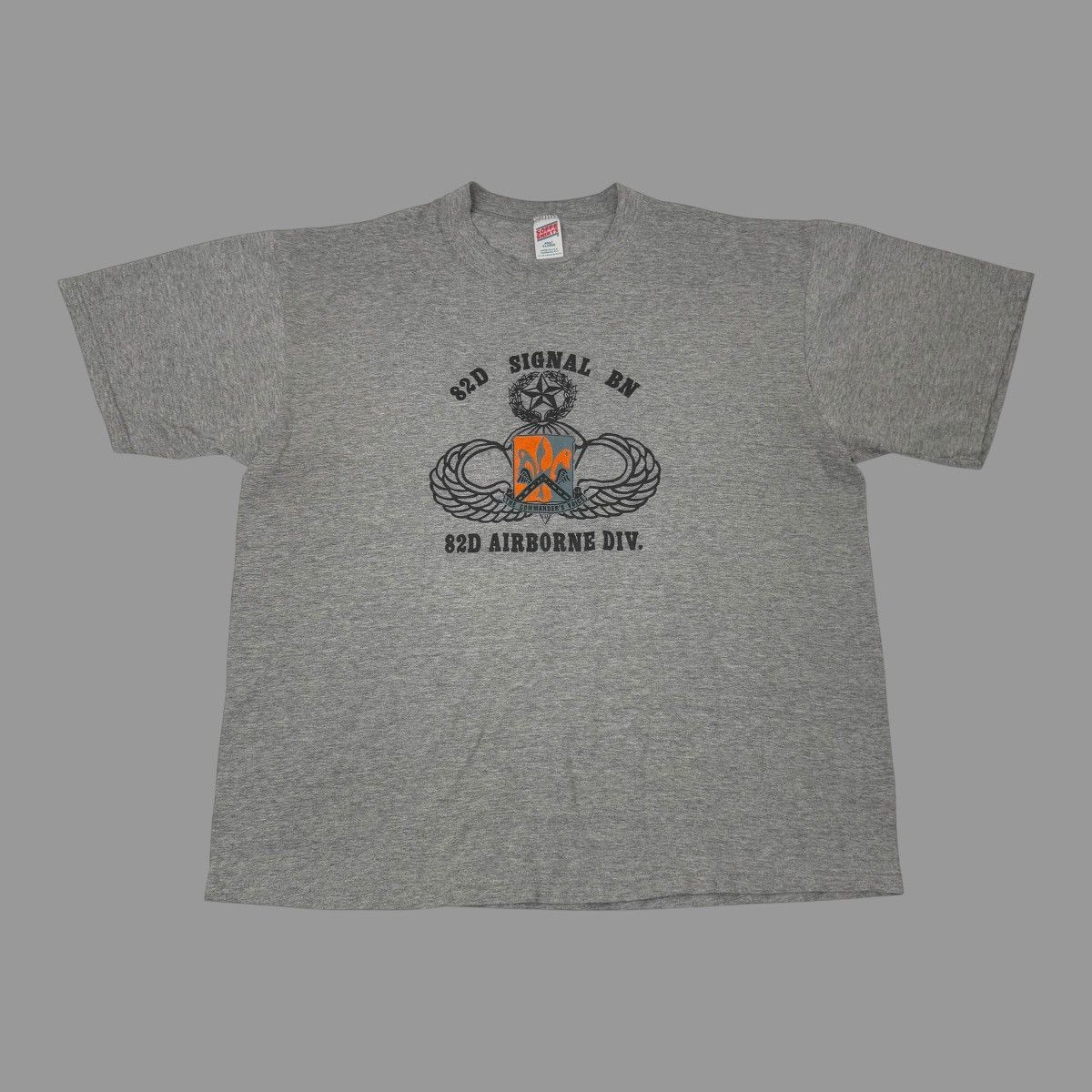 Vintage Vintage 1990s military tshirt Size US XL / EU 56 / 4 - 1 Thumbnail
