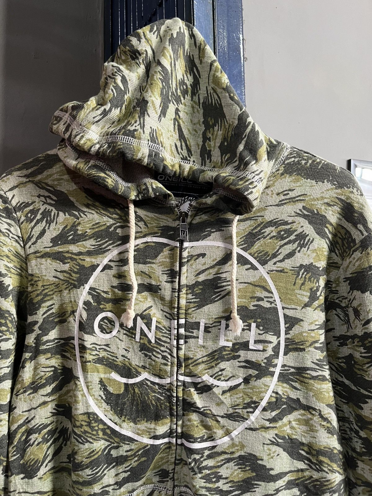 O'Neill oneill tiger strip zipper hoodie Size US M / EU 48-50 / 2 - 3 Thumbnail