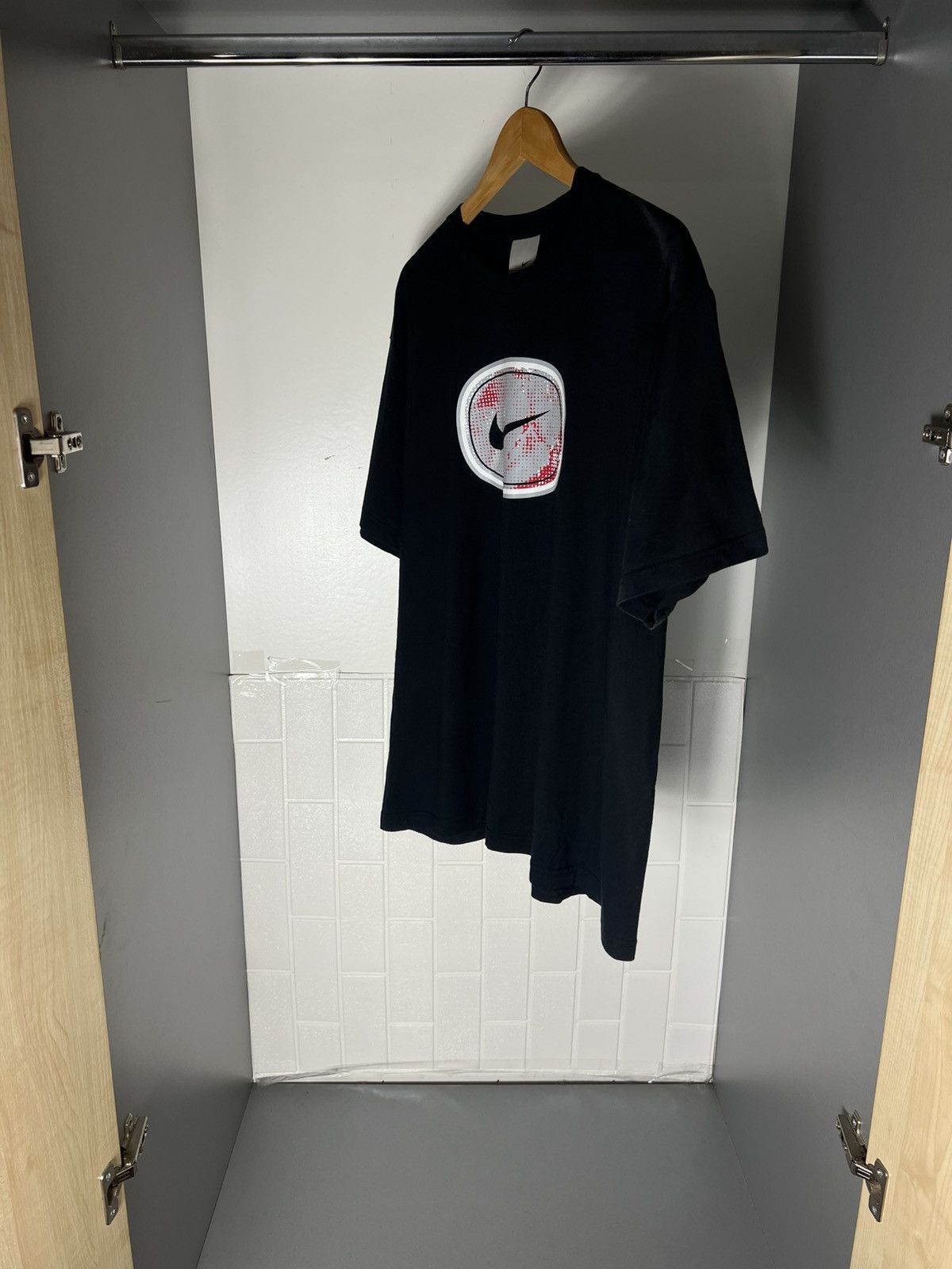 Nike VINTAGE NIKE BIG LOGO SWOOSH RETRO T-SHIRT DRILL Y2K 90s USA Size US XL / EU 56 / 4 - 13 Thumbnail