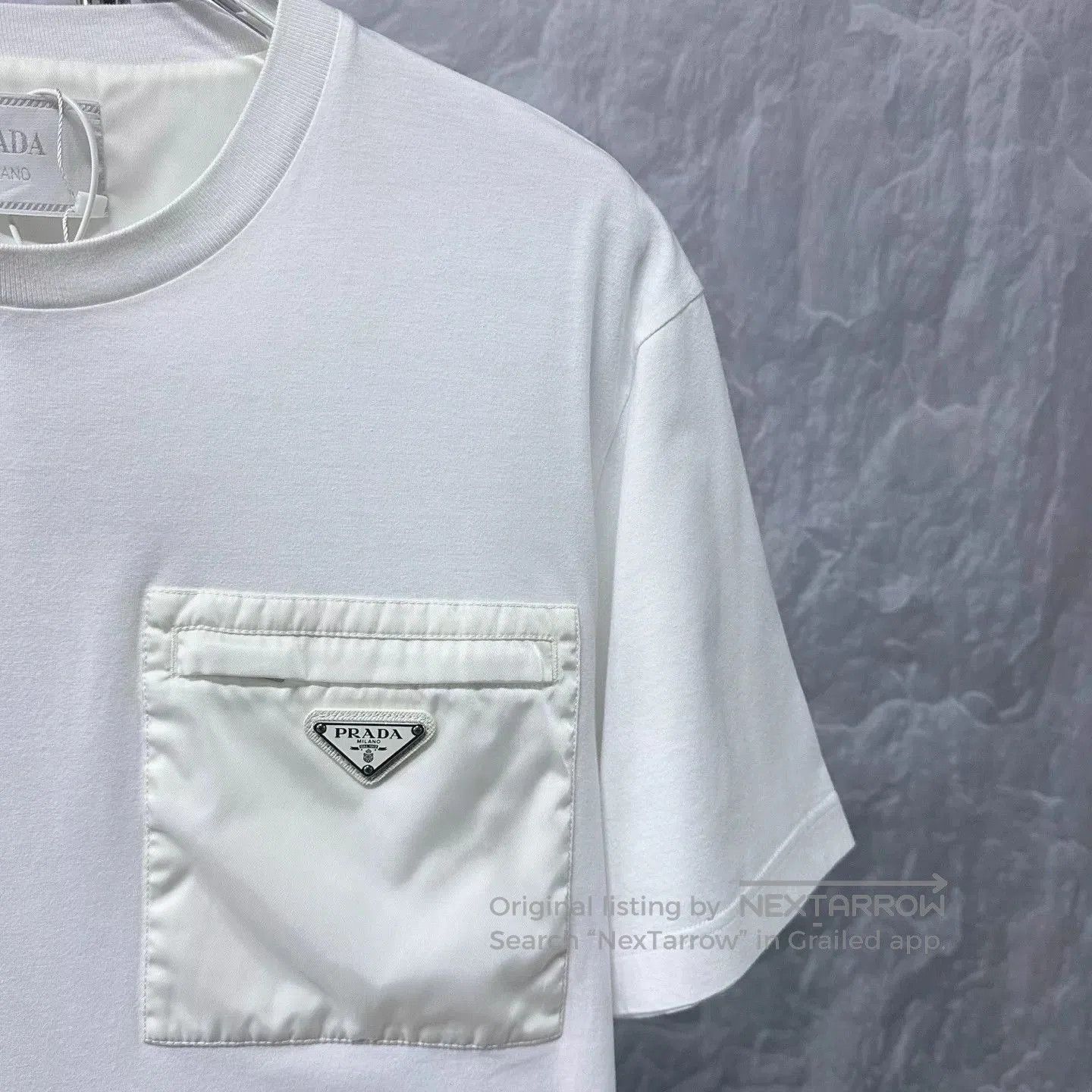 Prada prada triangle logo short sleeve t-shirt. Size US L / EU 52-54 / 3 - 3 Thumbnail
