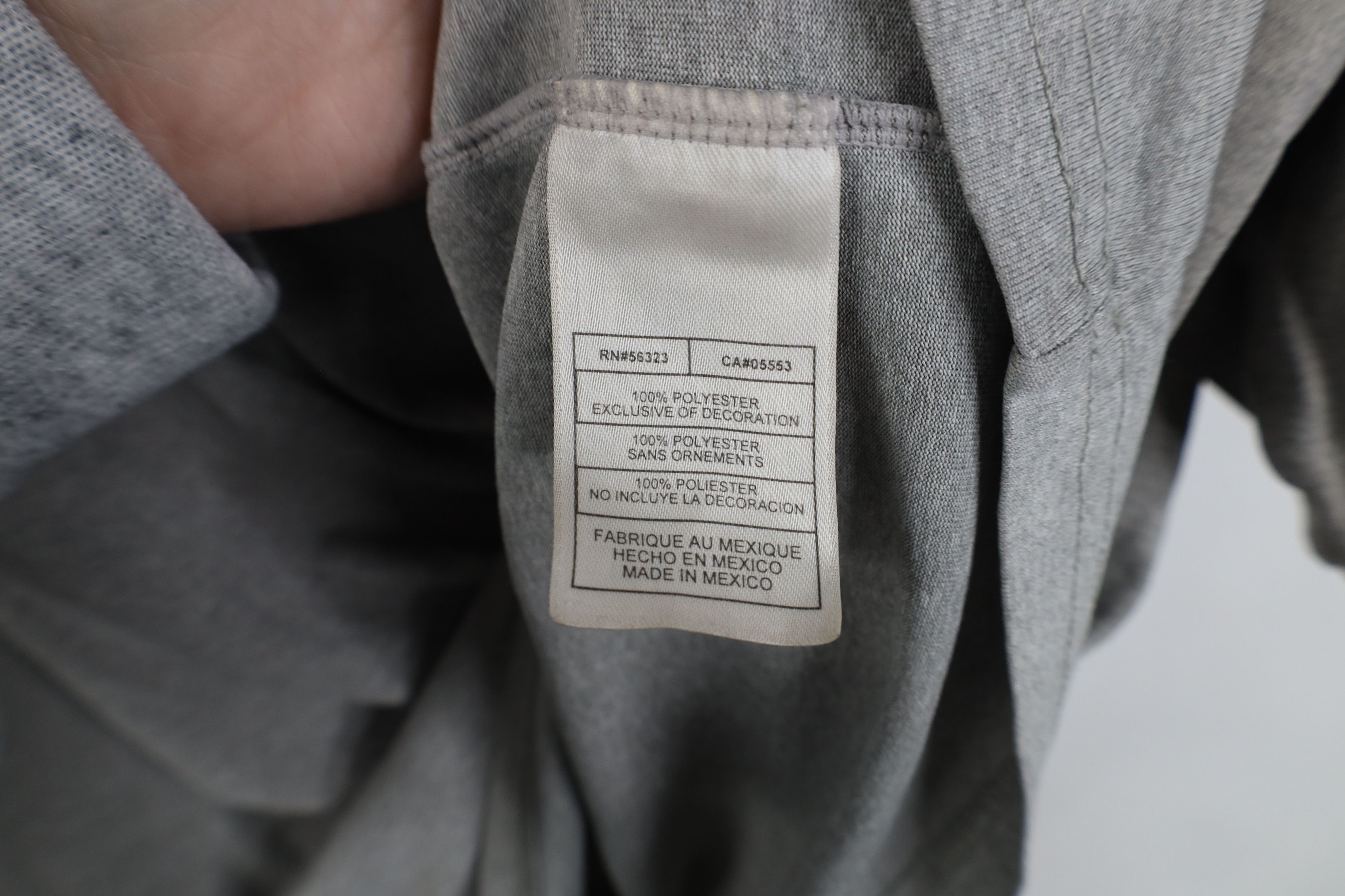 Nike Vintage Nike Travis Scott Mini Swoosh Knit T-Shirt Gray Size US XXL / EU 58 / 5 - 10 Thumbnail