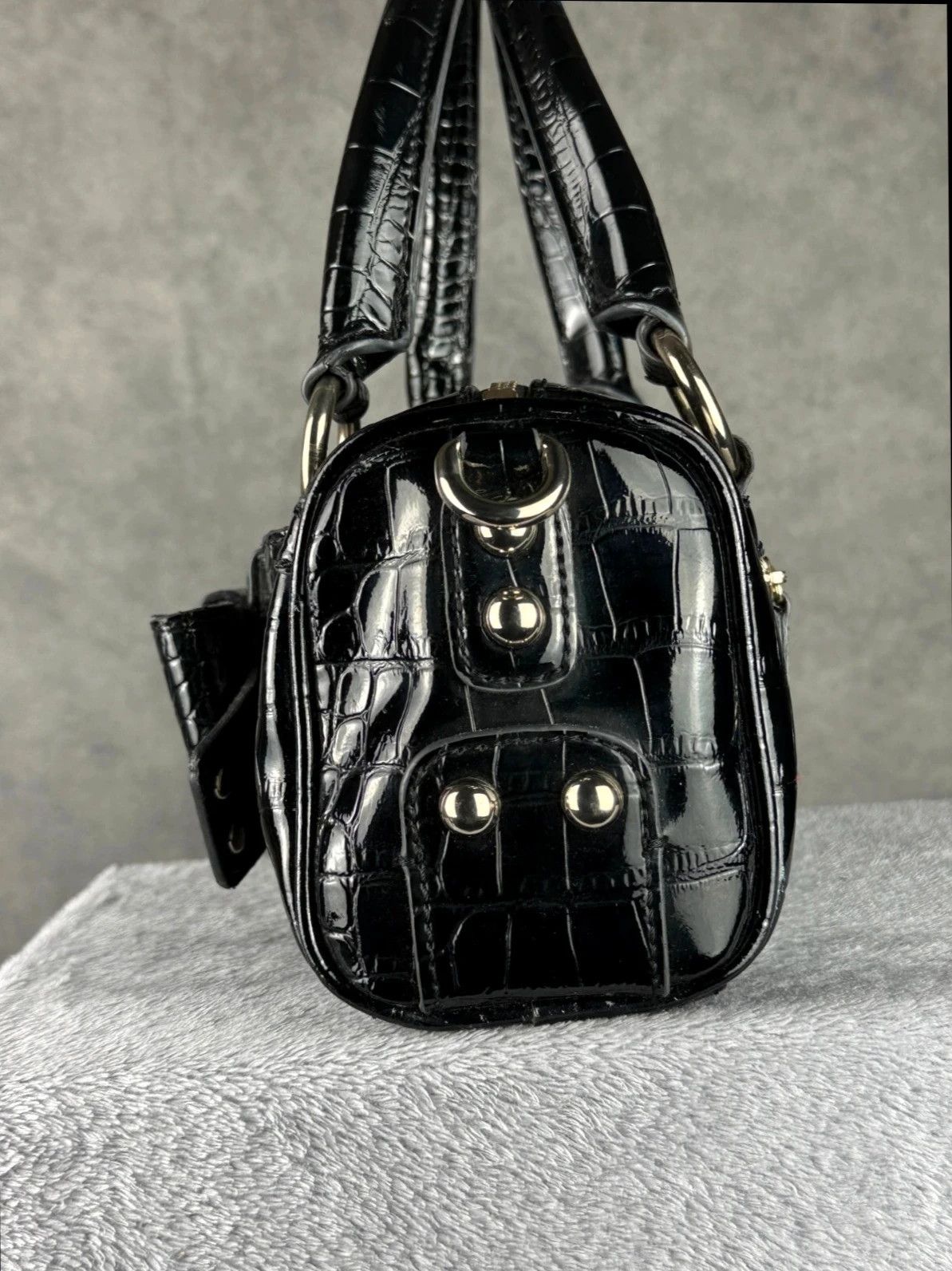 Guess Guess Patent Croc Handbag Black Bow Coquette Size ONE SIZE - 4 Thumbnail