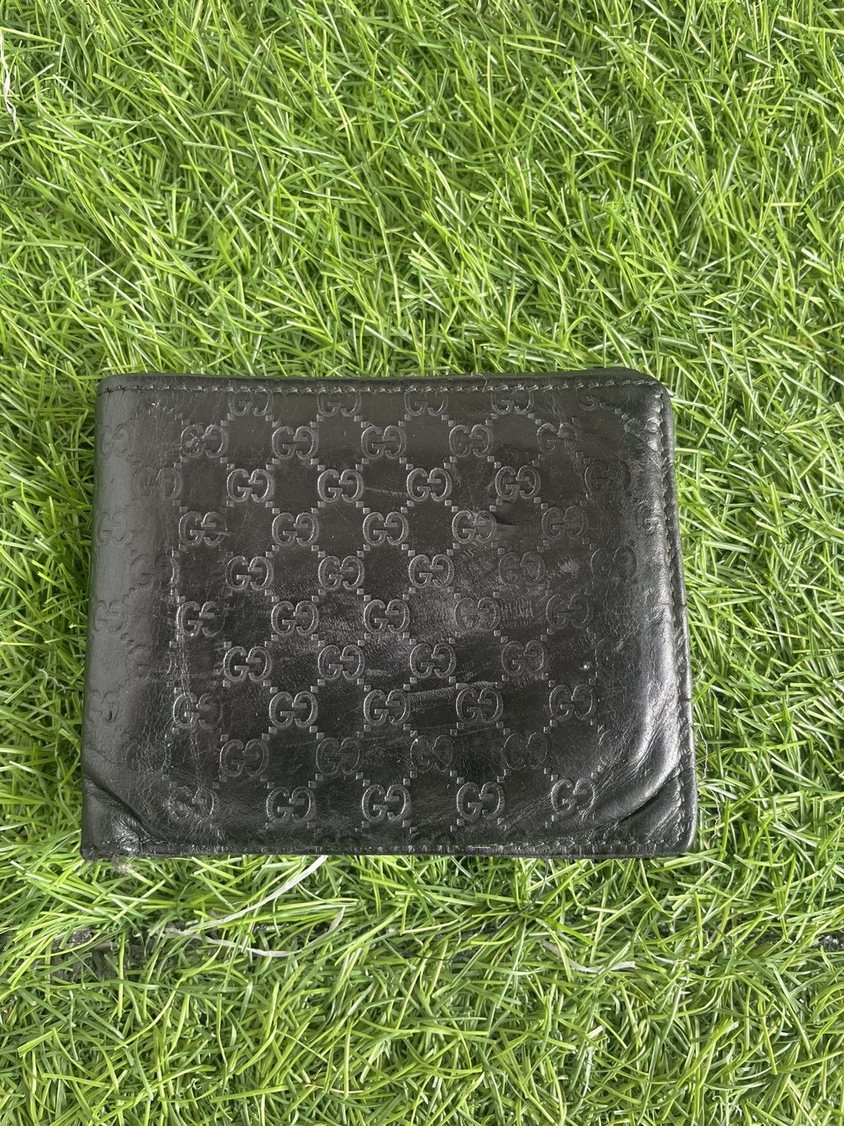 Authentic GUCCI BI-Fold wallet
