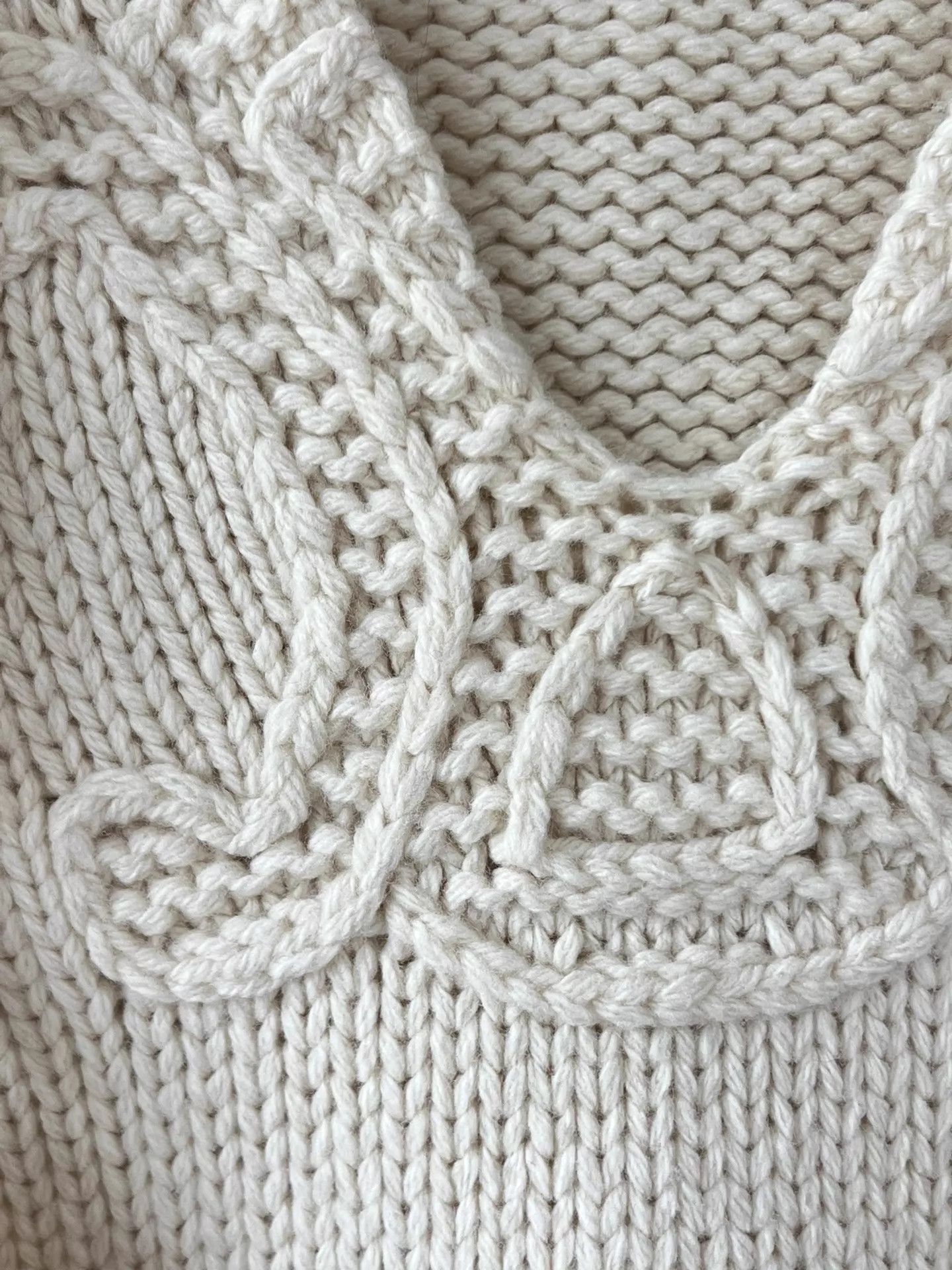 Celine Celine Triomphe Oversize Hoodie S Cream Tassel Drawstring Size S / US 4 / IT 40 - 5 Thumbnail