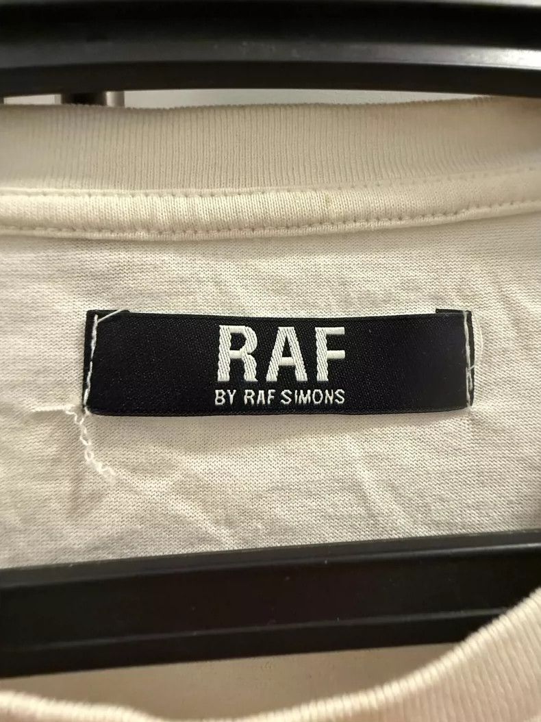 Raf Simons Raf Simons Random observation Tee Dec club punk portrait pr Size US M / EU 48-50 / 2 - 8 Thumbnail