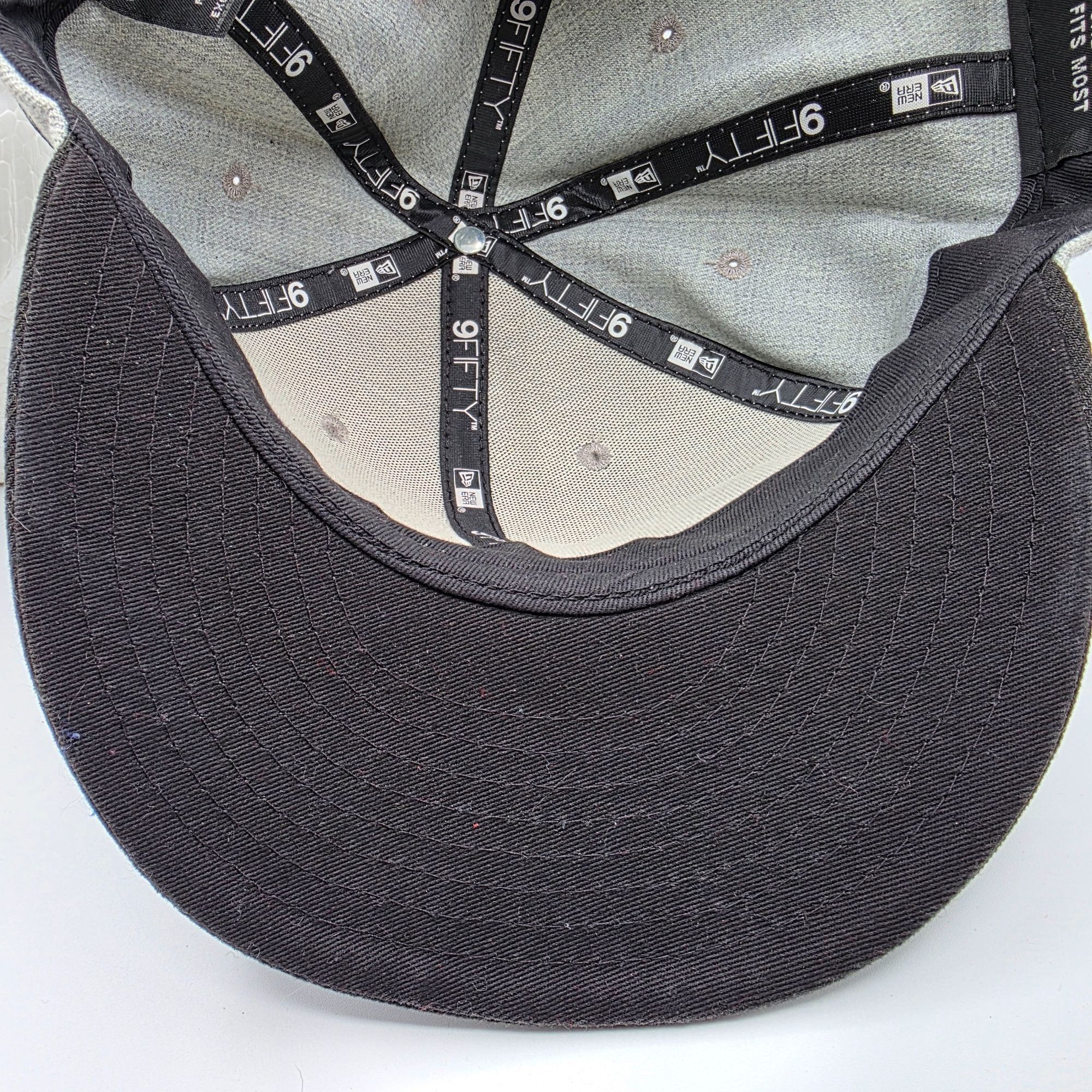 Oakley Oakley Since 1975 New Era 9Fifty Snapback Hat Gray Black Adj Size ONE SIZE - 8 Thumbnail